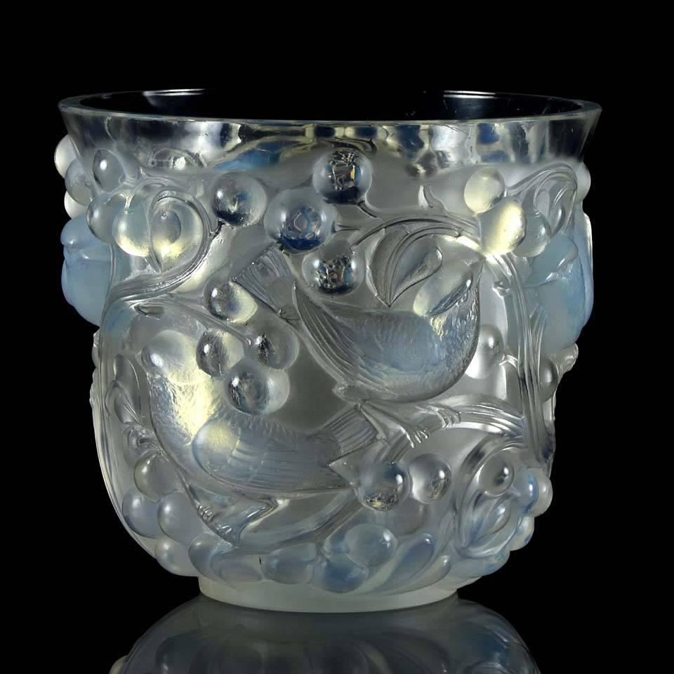 lalique avallon vase