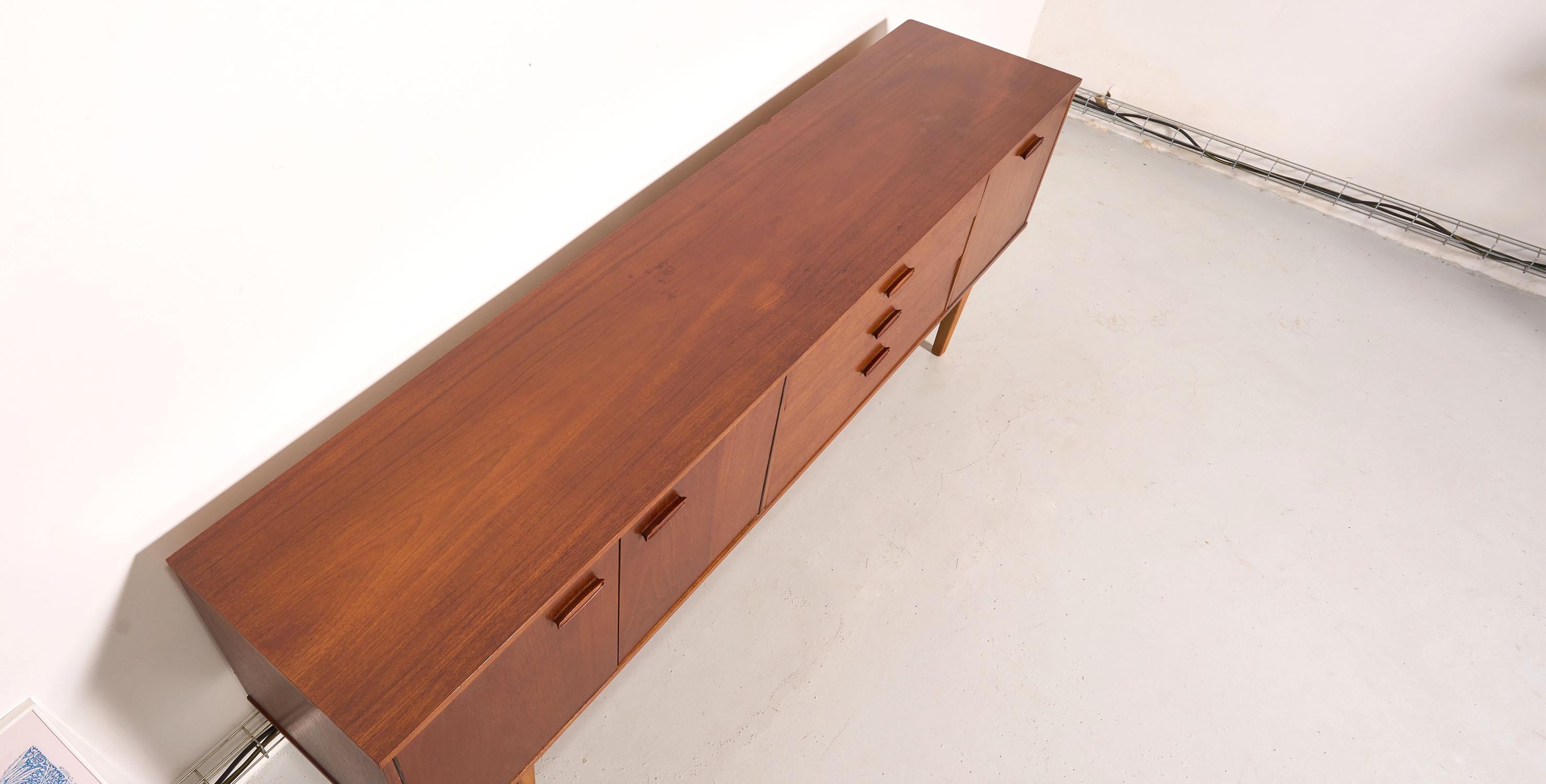 Avalon Yatton vintage sideboard, L203cm 2