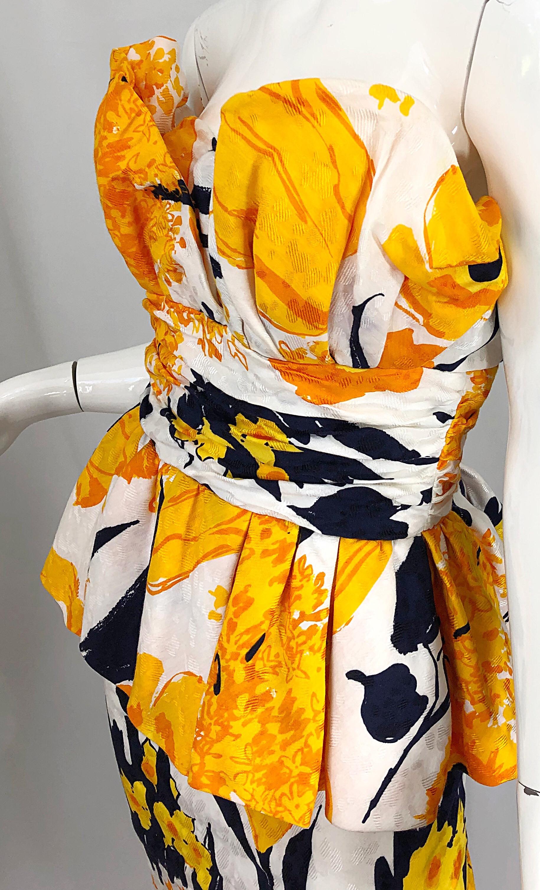 Avant Garde 1980s Amen Wardy Abstract Flower Print Vintage 80s Strapless Dress For Sale 4