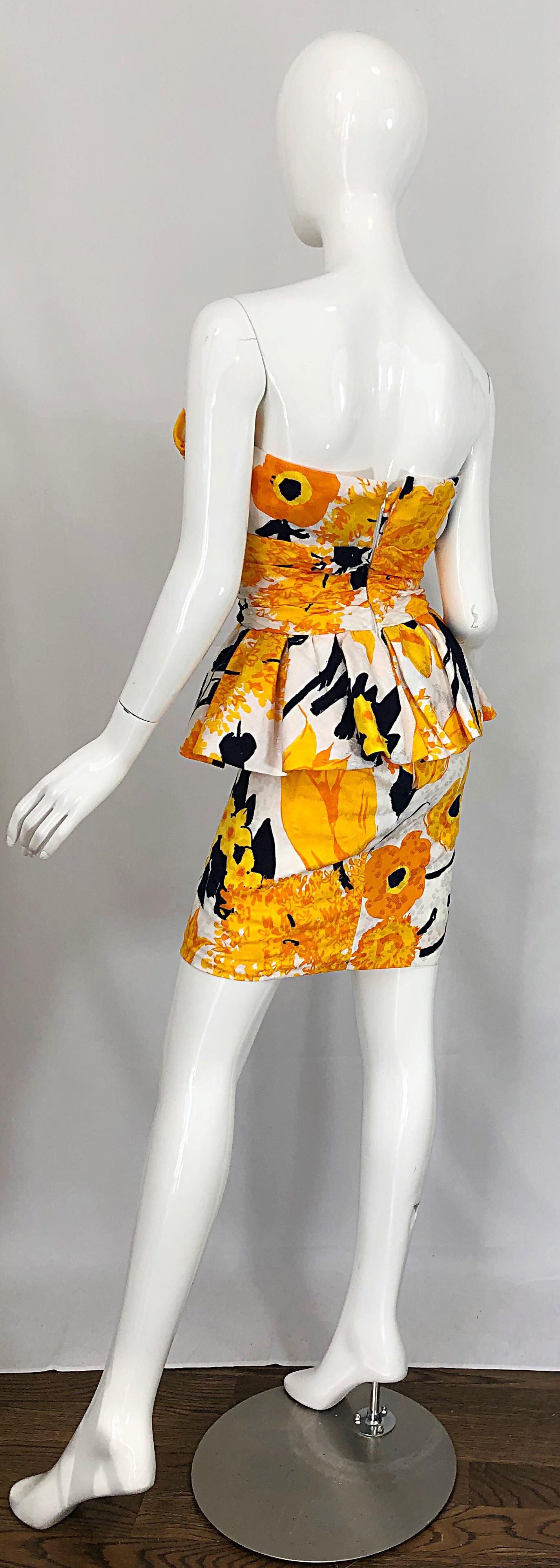 Avant Garde 1980s Amen Wardy Abstract Flower Print Vintage 80s Strapless Dress For Sale 8
