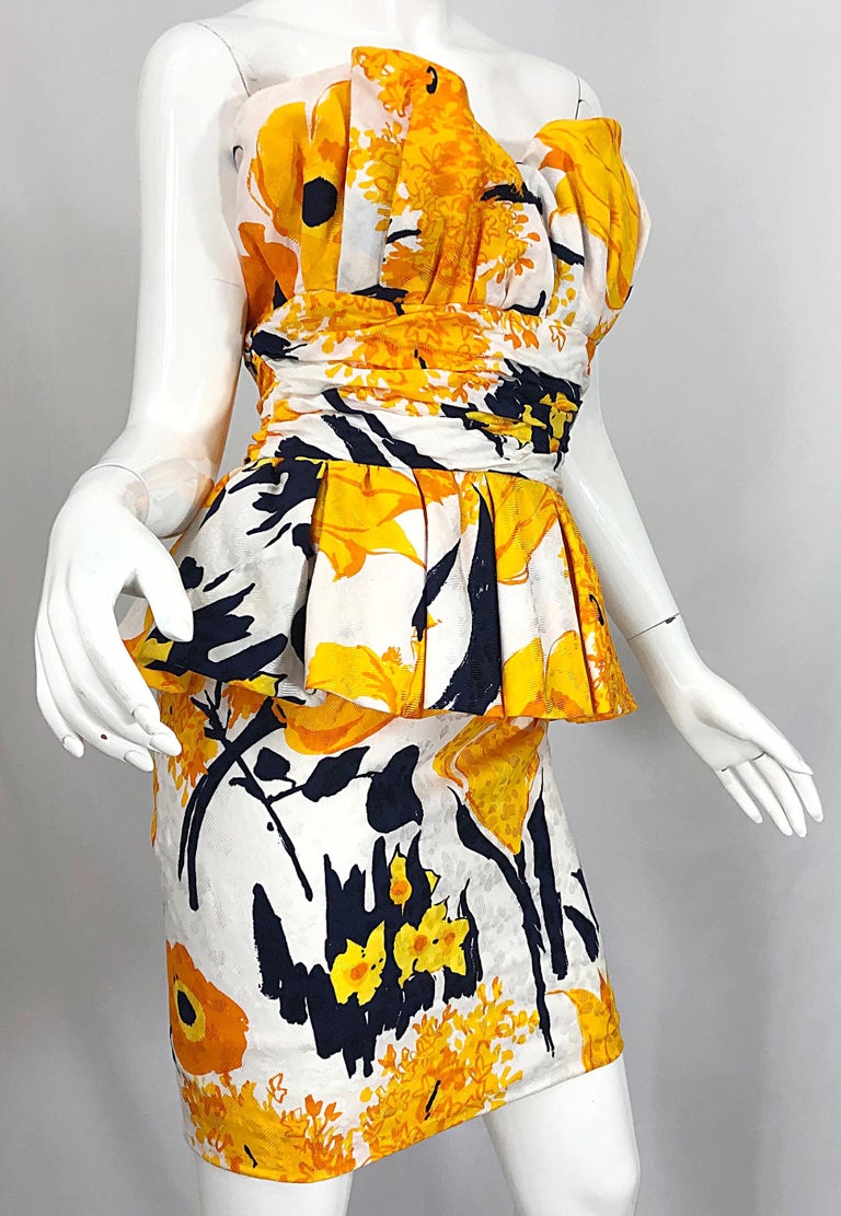 Avant Garde 1980s Amen Wardy Abstract Flower Print Vintage 80s Strapless Dress For Sale 2