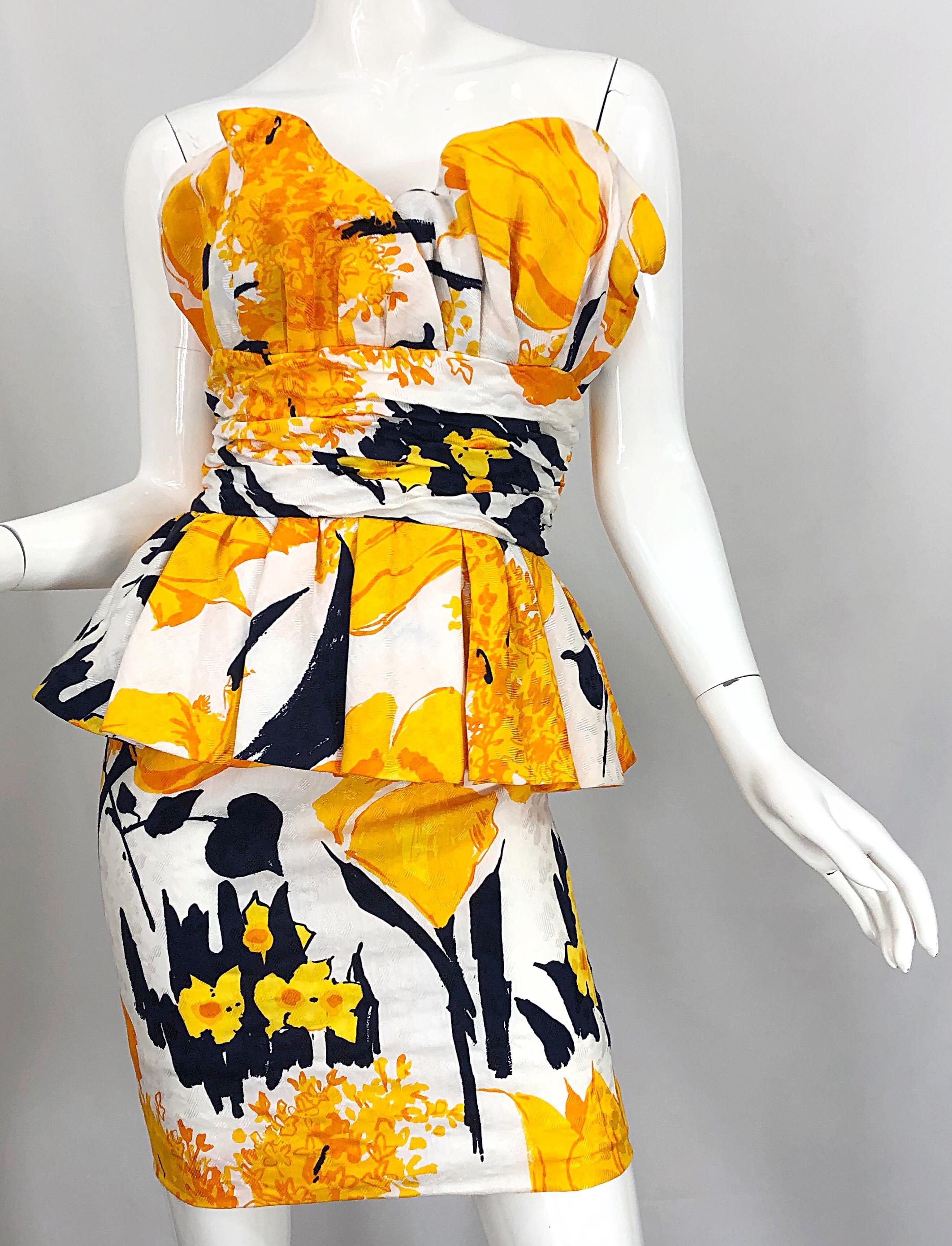 Avant Garde 1980s Amen Wardy Abstract Flower Print Vintage 80s Strapless Dress For Sale 3