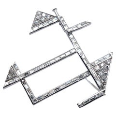 Avant-Garde Brooch with Diamonds in Platinum 950