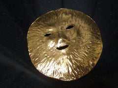 Avant-garde Large Gilt Metal Face Brooch Designed by Robert Goossens c 1990s