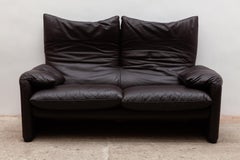 Avant Garde "Maralunga" Two-Seater Designed by Vico Magistretti, Cassina, Italy