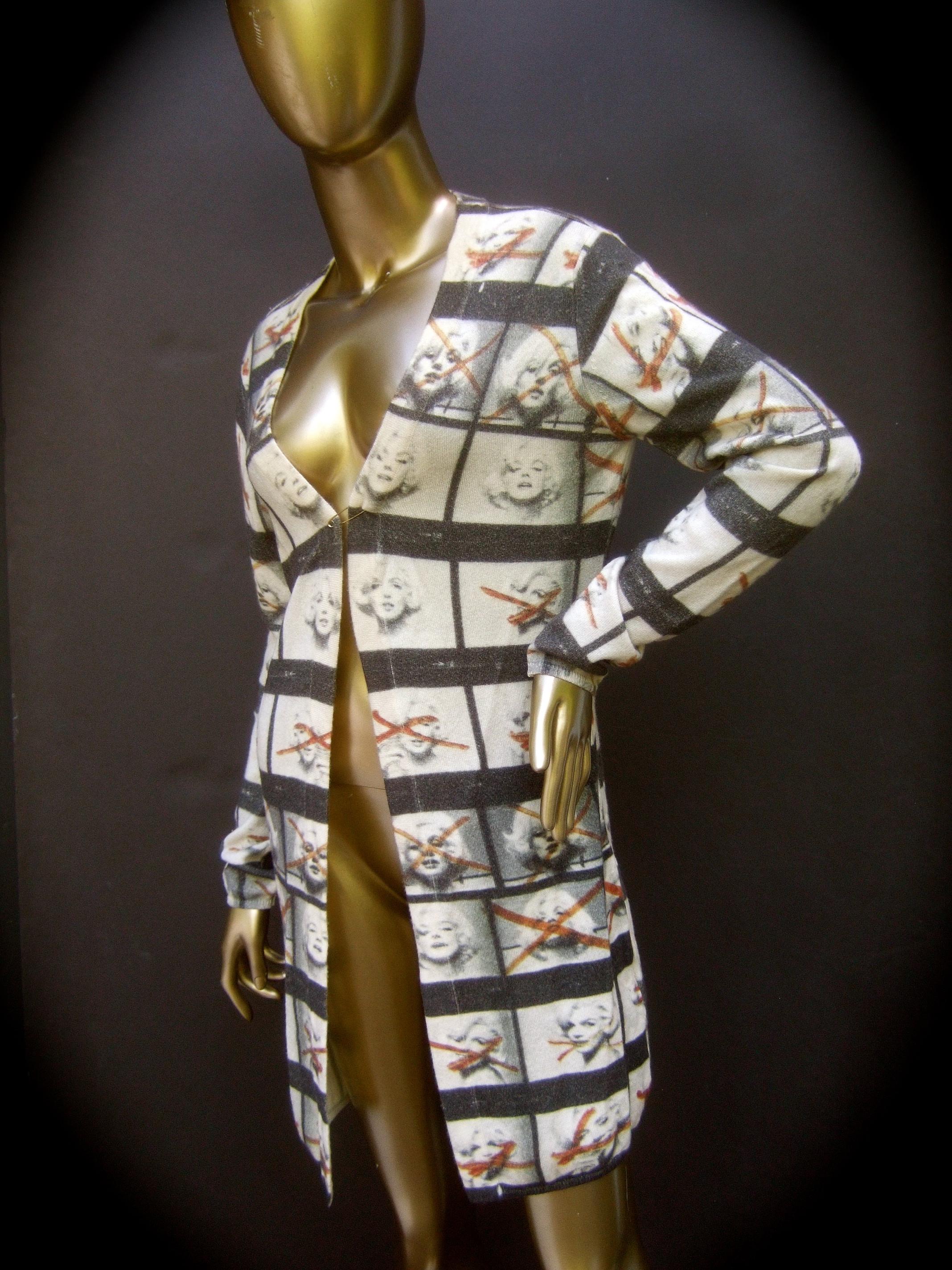 Avant-Garde Marilyn Monroe Cashmere Graphic Print Italian Duster Cardigan c 1990 In Good Condition In University City, MO