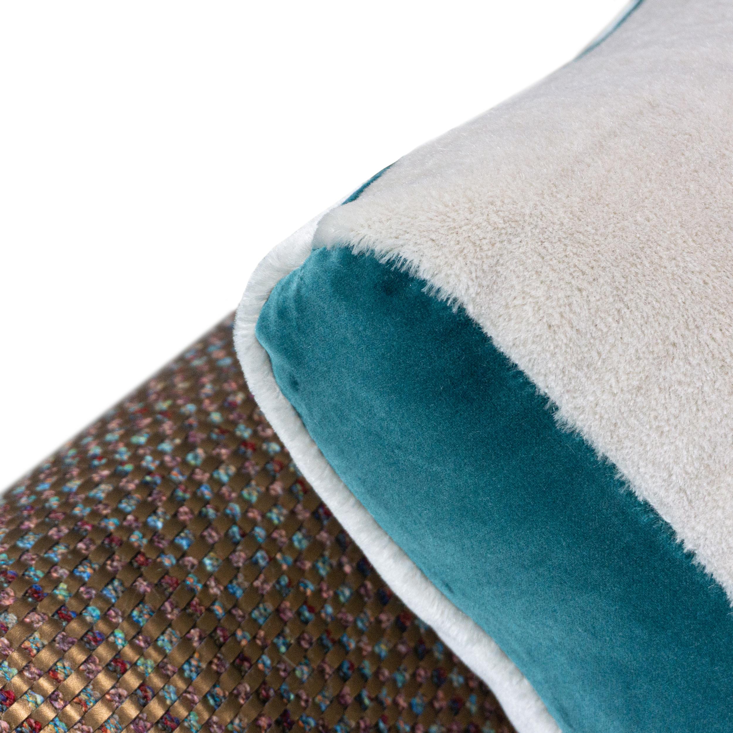 Avantgardistisches Sofa und Daybed mit dunkelgrünem, mit Tieren bedrucktem Samt im Angebot 4