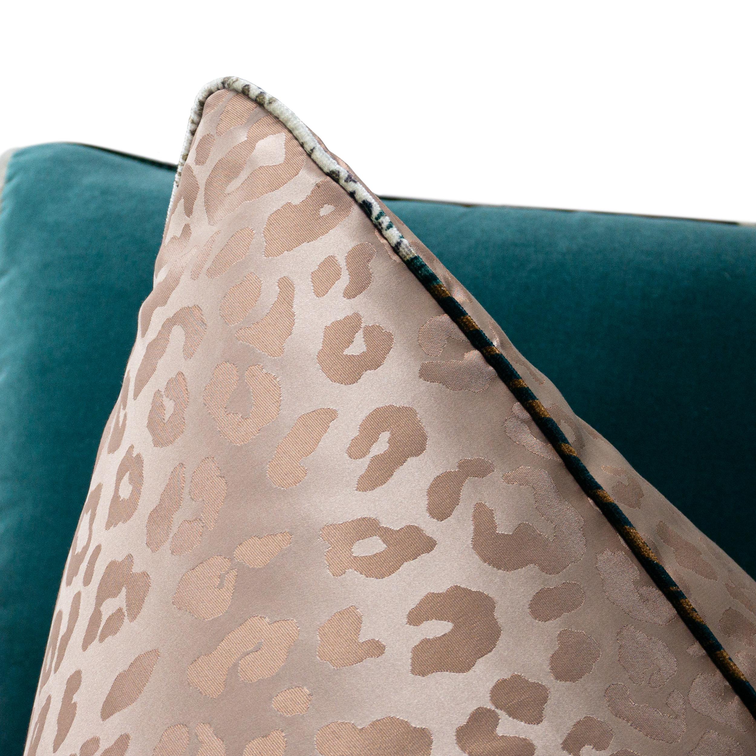 Avantgardistisches Sofa und Daybed mit dunkelgrünem, mit Tieren bedrucktem Samt im Angebot 5