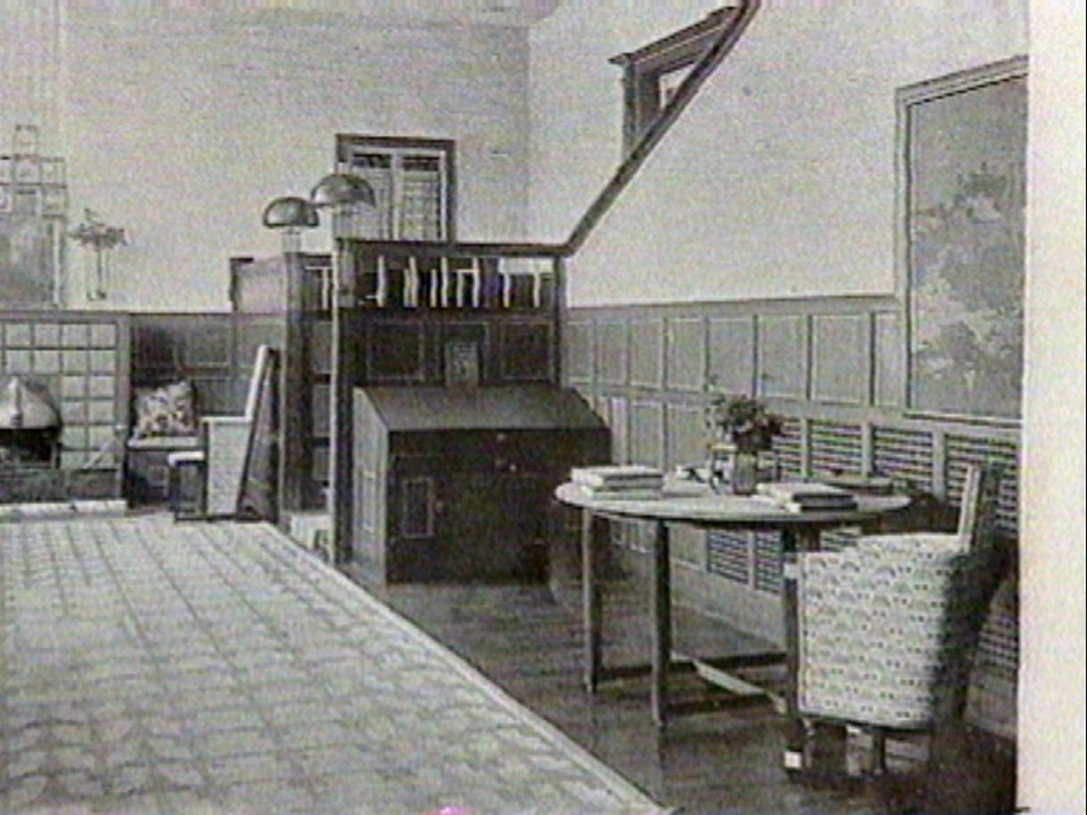 Fatto a mano Lampada da tavolo avanguardistica Josef Hoffmann Secessionista Jugendstil Riedizione in vendita