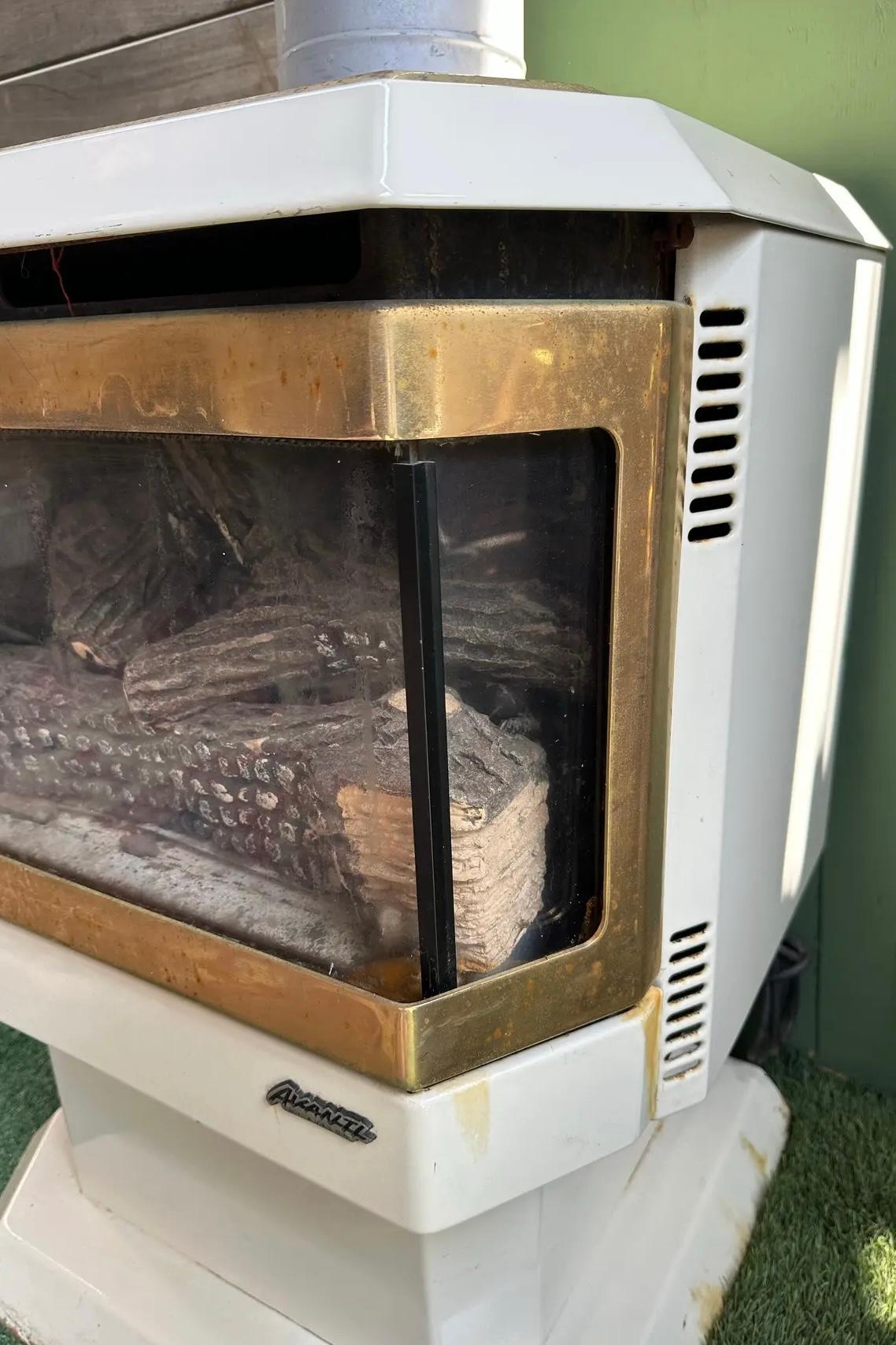 Cheminée à gaz Avanti en vente 1