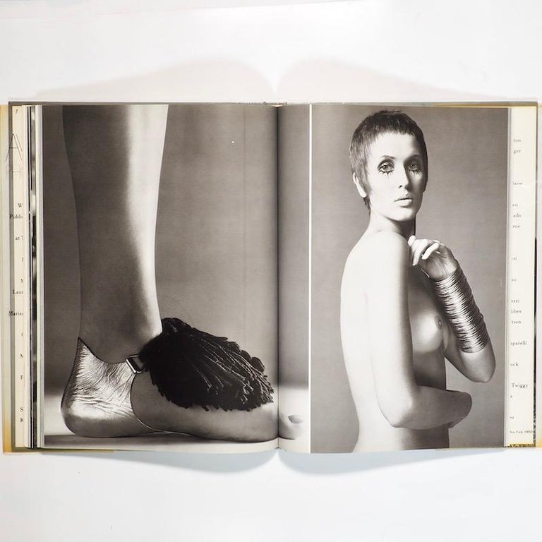 Paper Avedon Photographs 1947-1977 Signed First Edition Book, 1978 For Sale