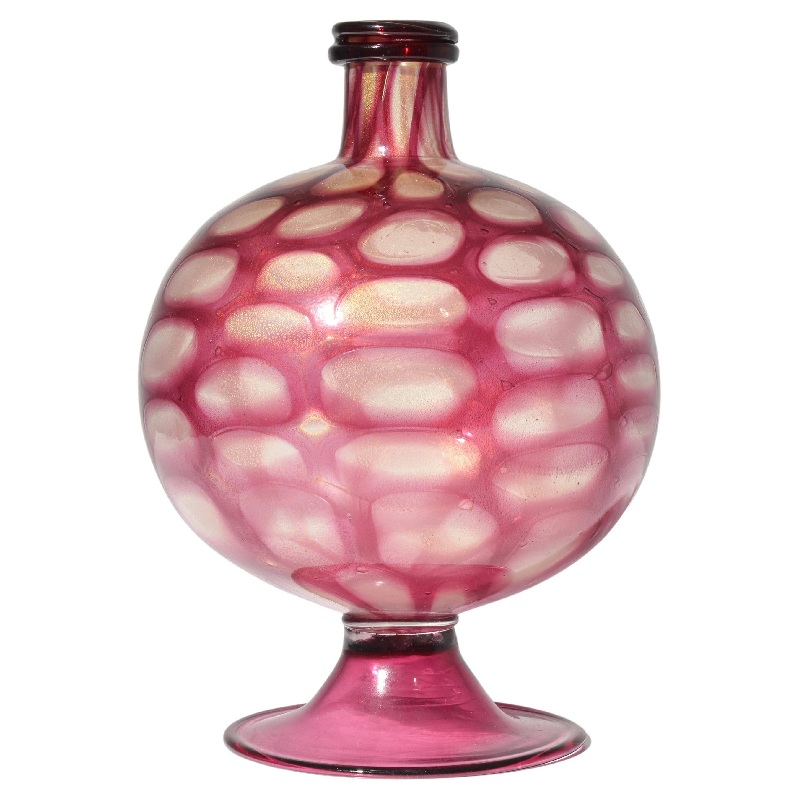 A.V.E.M. Glass Vase, Provenance Lobel Modern