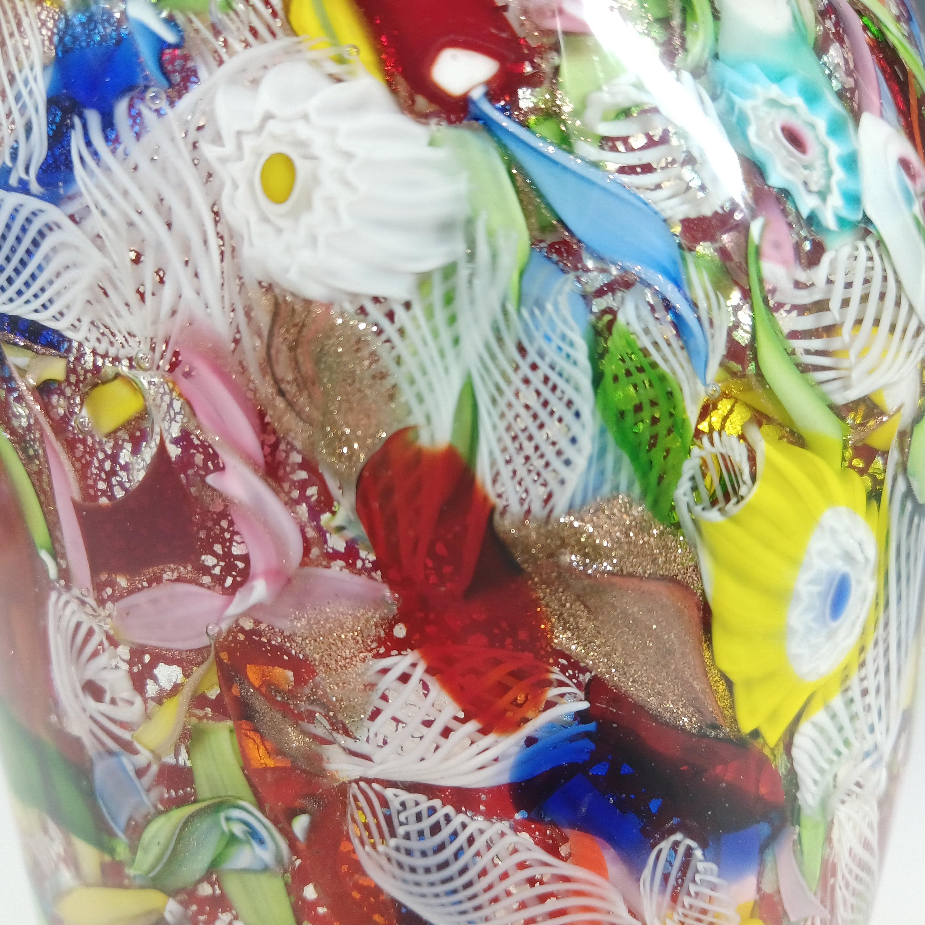Fatto a mano AVEM GRANDE Vaso di Murano Zanfirico Bizantino / Tutti Frutti Rosso in vendita