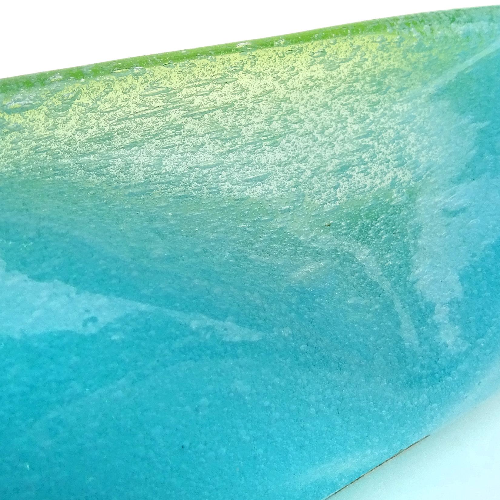 AVeM Murano Blue Green Pulegoso Bubbles Italian Art Glass Bowl with Label In Good Condition For Sale In Kissimmee, FL