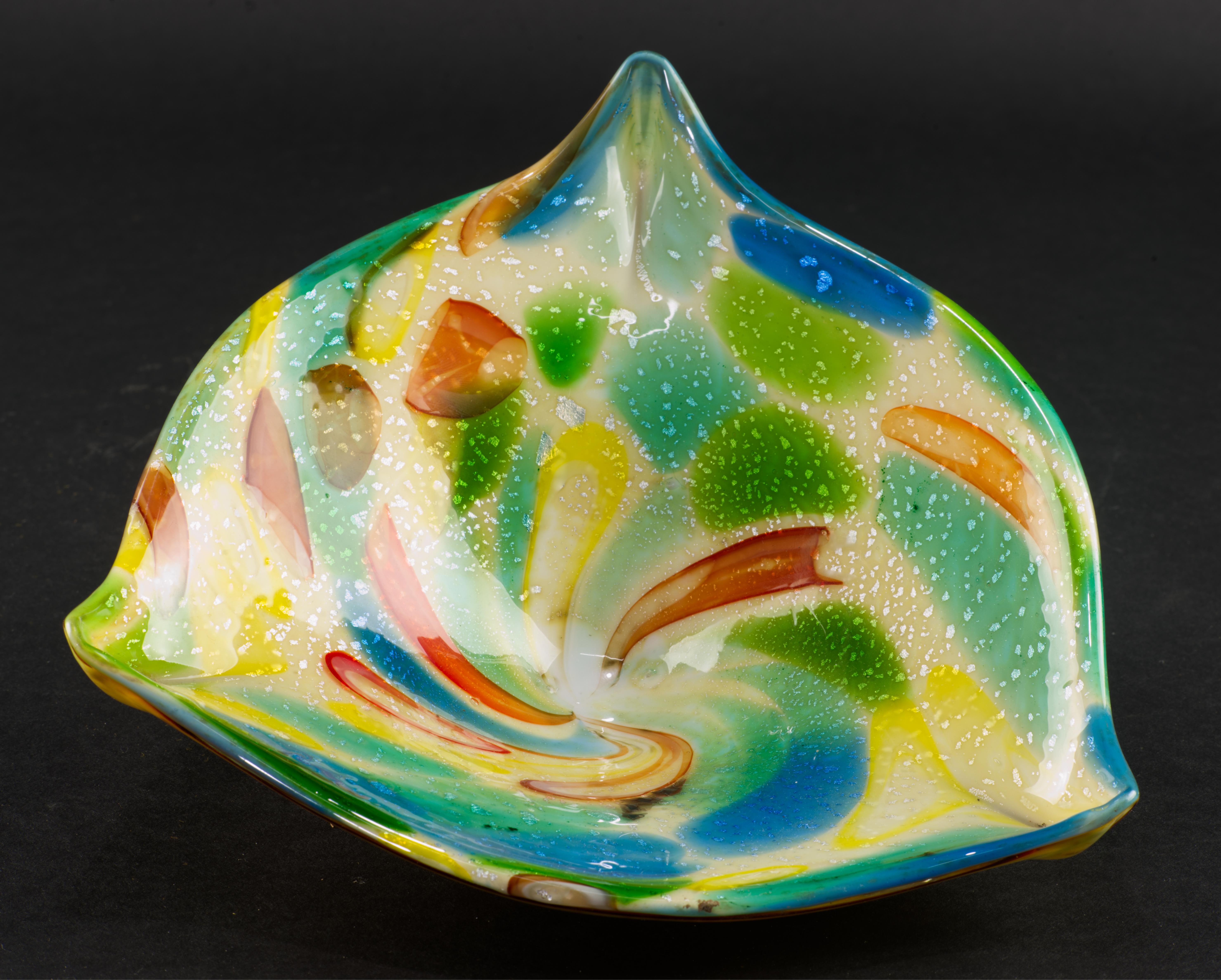 AVEM Murano Glass Bizantino Tutti Frutti Bowl Ashtray 1950s  In Good Condition For Sale In Clifton Springs, NY