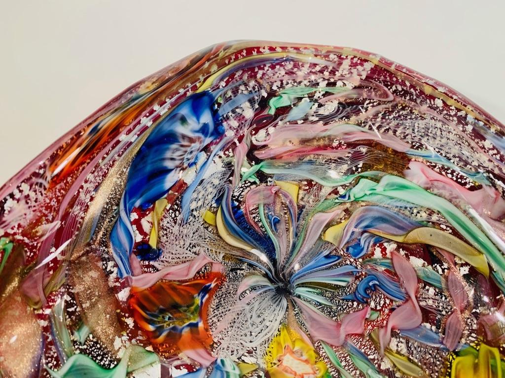 Grande pièce centrale multicolore AVeM Murano Glass 1950 Bon état - En vente à Rio De Janeiro, RJ