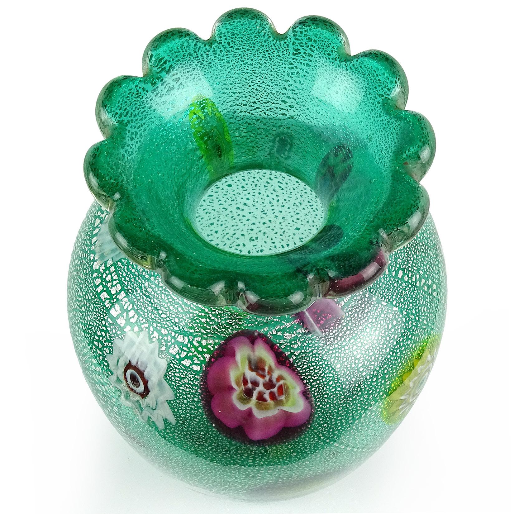 Mid-Century Modern A.Ve.M. Murano Green Millefiori Silver Flecks Italian Art Glass Flower Vase