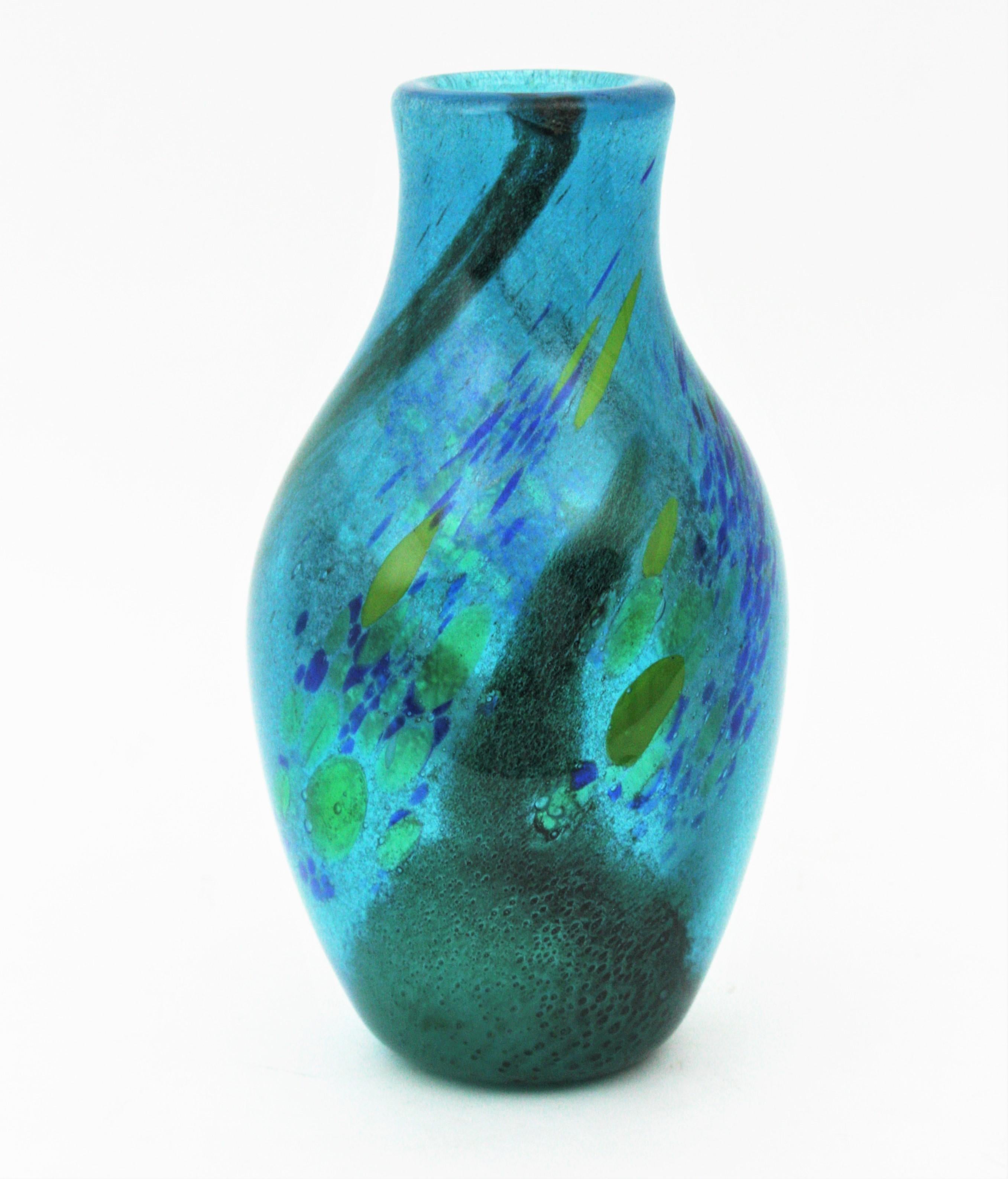 AVEM Murano Pulegoso Murrine Blue Art Glass Vase, 1950s For Sale 3