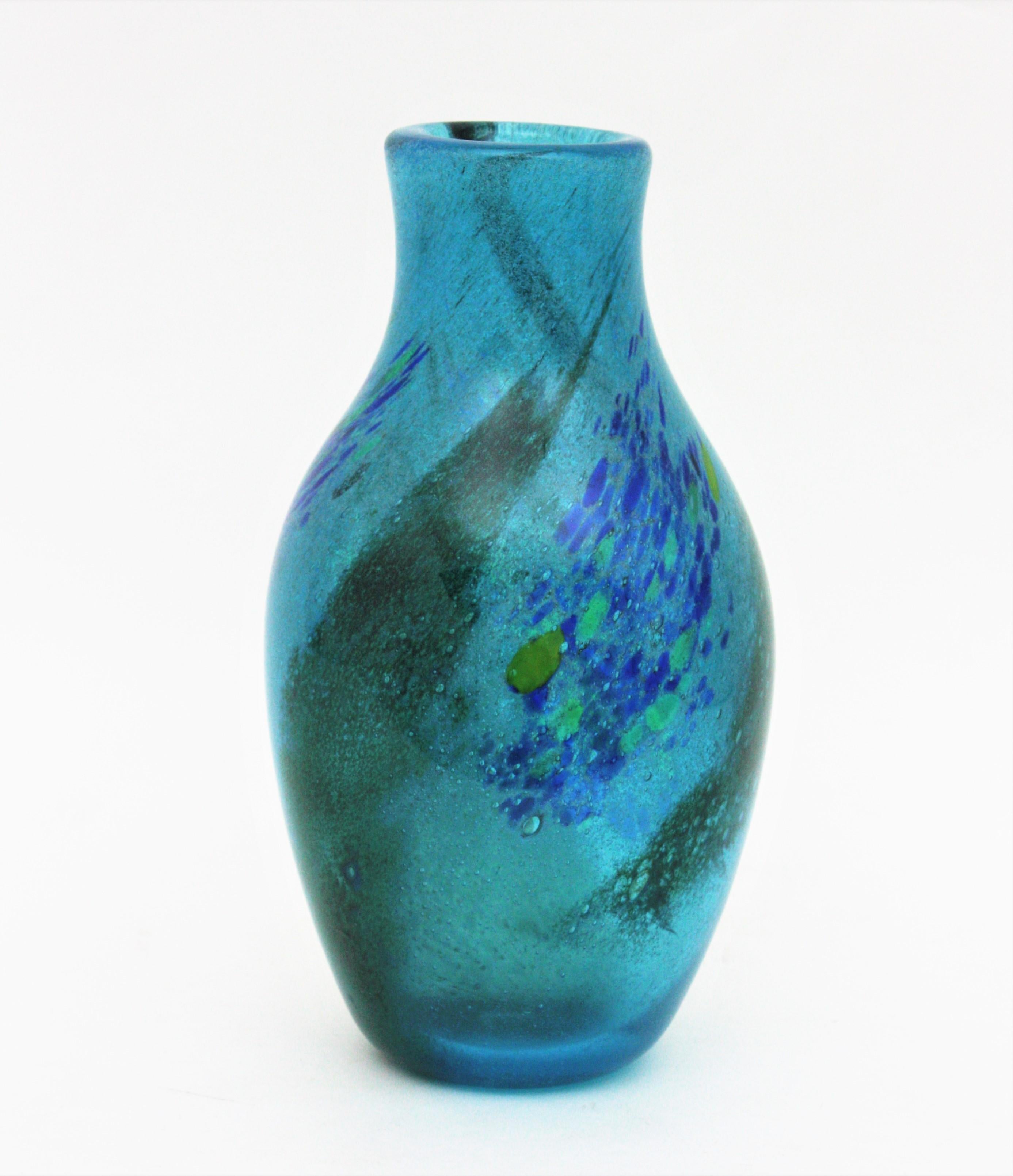 Mid-Century Modern AVEM Murano Pulegoso Murrine Blue Art Glass Vase, 1950s For Sale