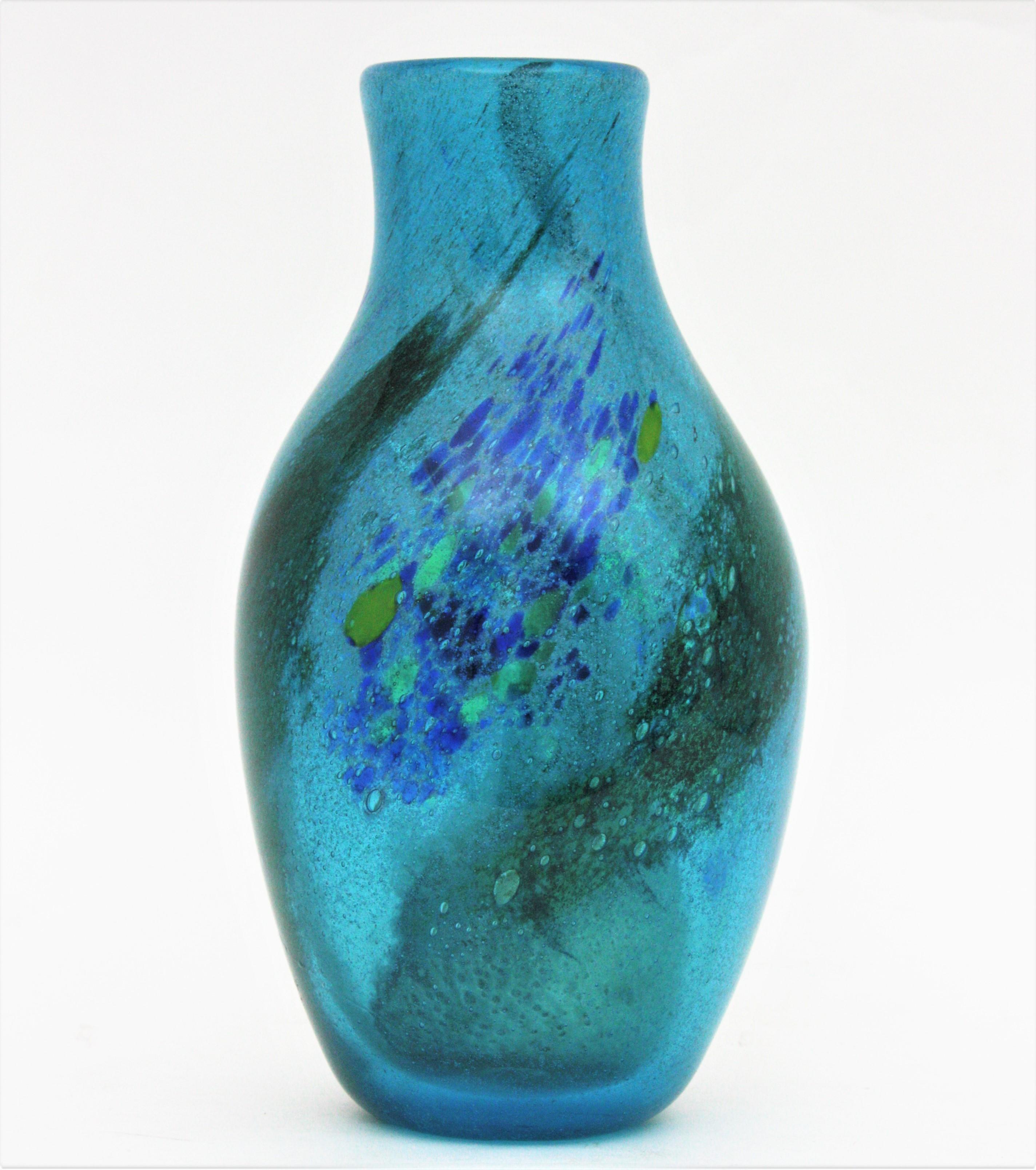 Italian AVEM Murano Pulegoso Murrine Blue Art Glass Vase, 1950s For Sale