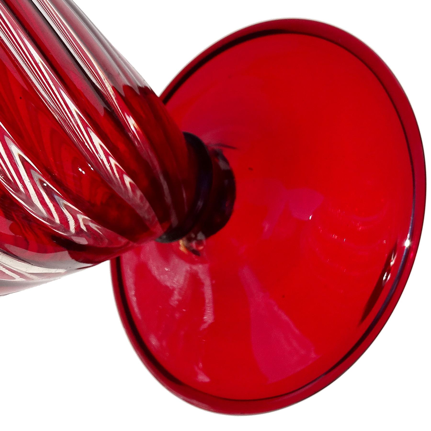 A.Ve.M. Murano Ruby Red Clear Ribbon Italian Art Glass Ruffle Rim Flower Vase For Sale 2