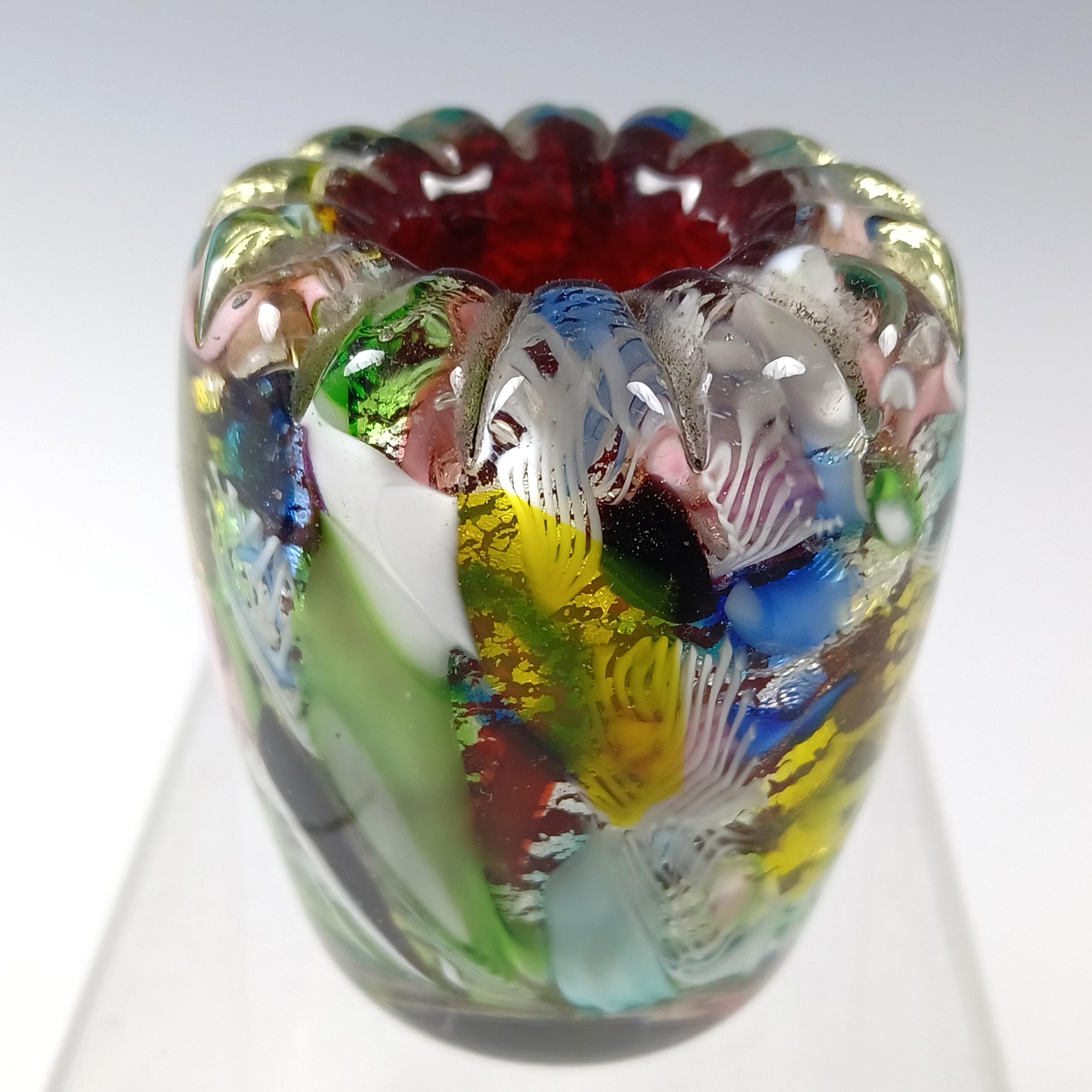 AVEM Murano Zanfirico Bizantino / Tutti Frutti Mini Jarrón de cristal rojo Italiano en venta