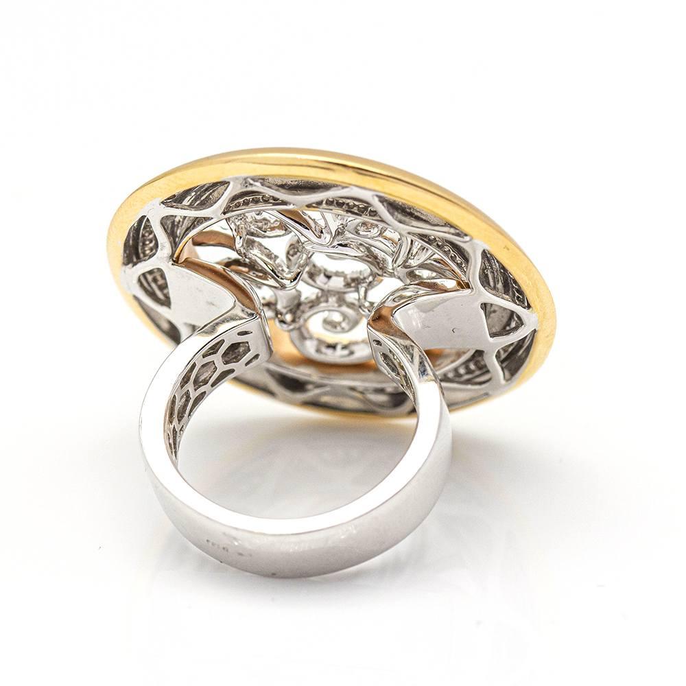 AVENNE Ring in Bicolour Gold and Diamonds. In New Condition For Sale In BARCELONA, ES