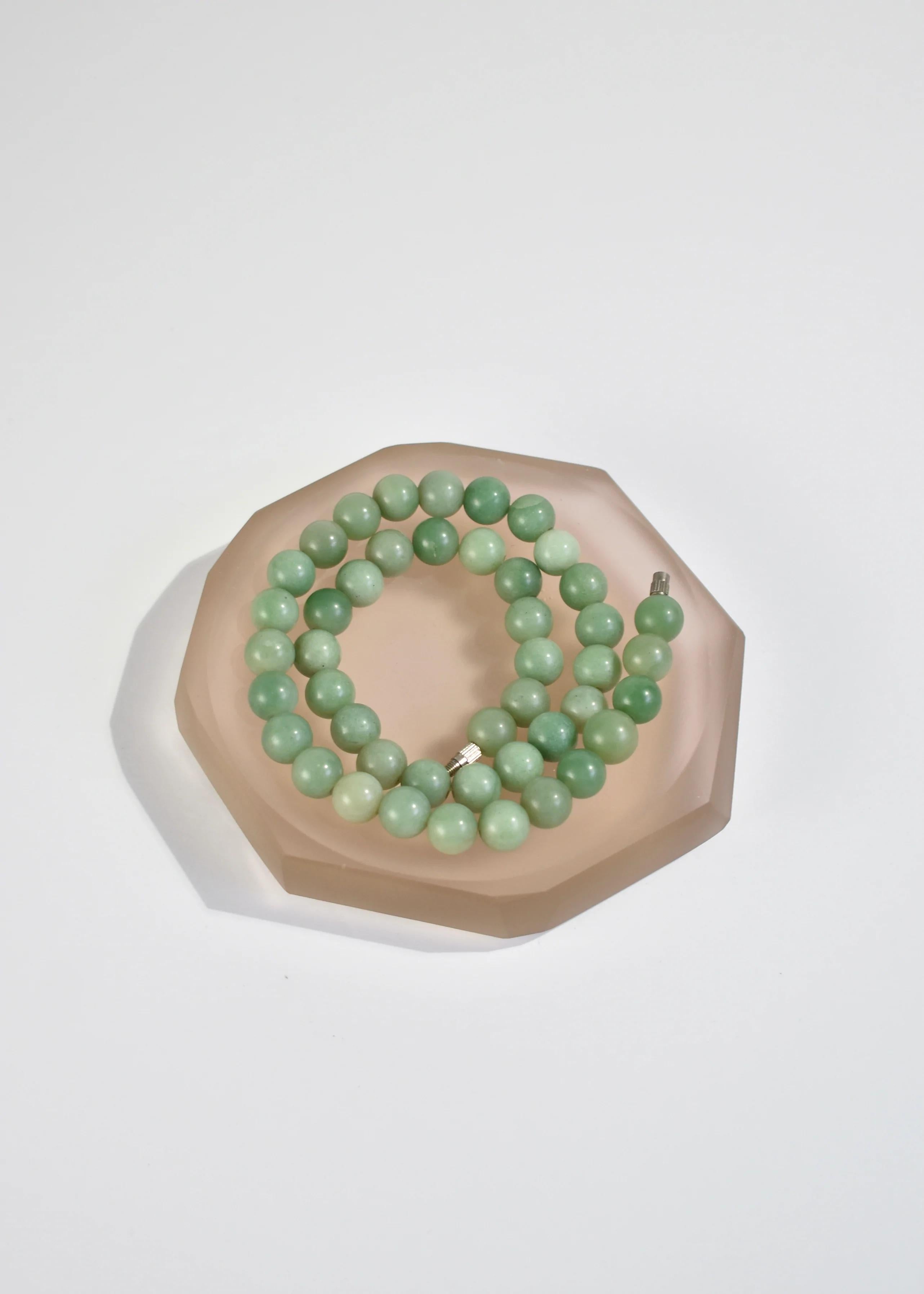 Aventurine Beaded Necklace In Good Condition In Richmond, VA