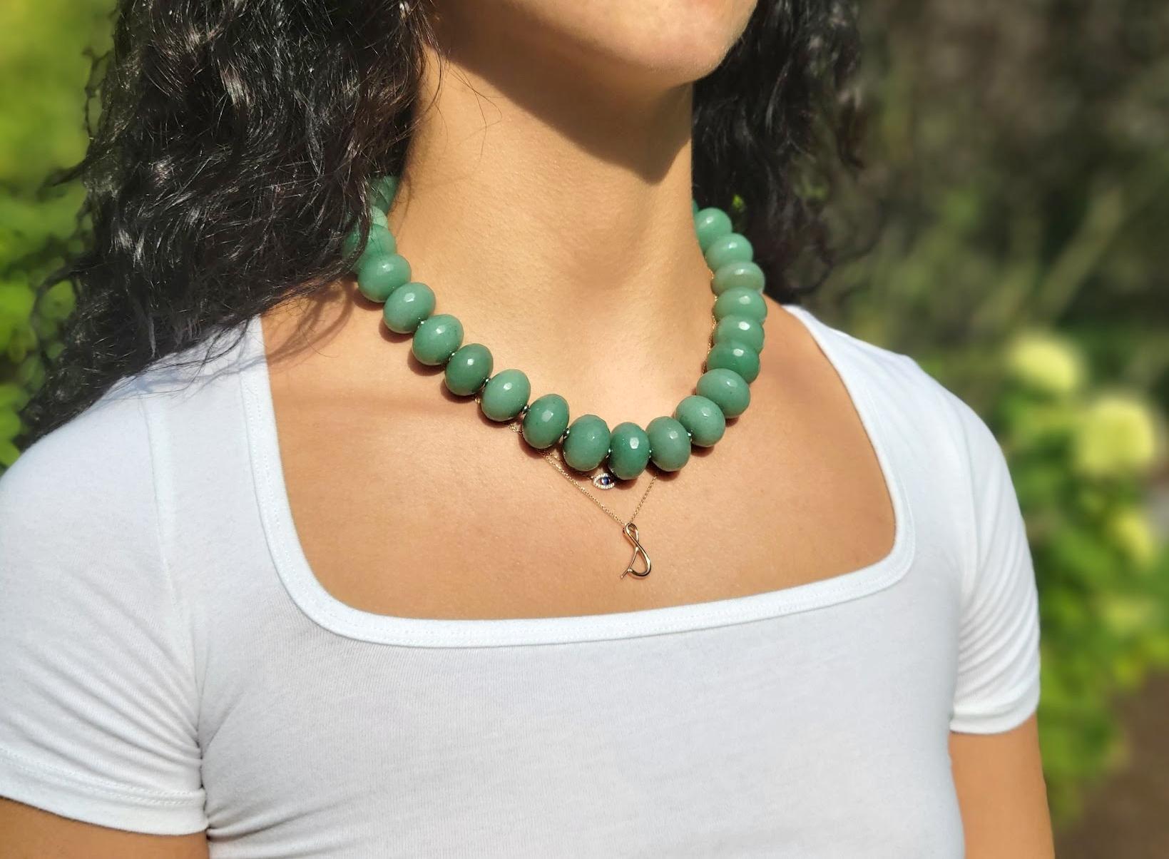 Collana di rondelle sfaccettate in avventurina con chiusura in abalone In condizioni ottime in vendita a Chesterland, OH