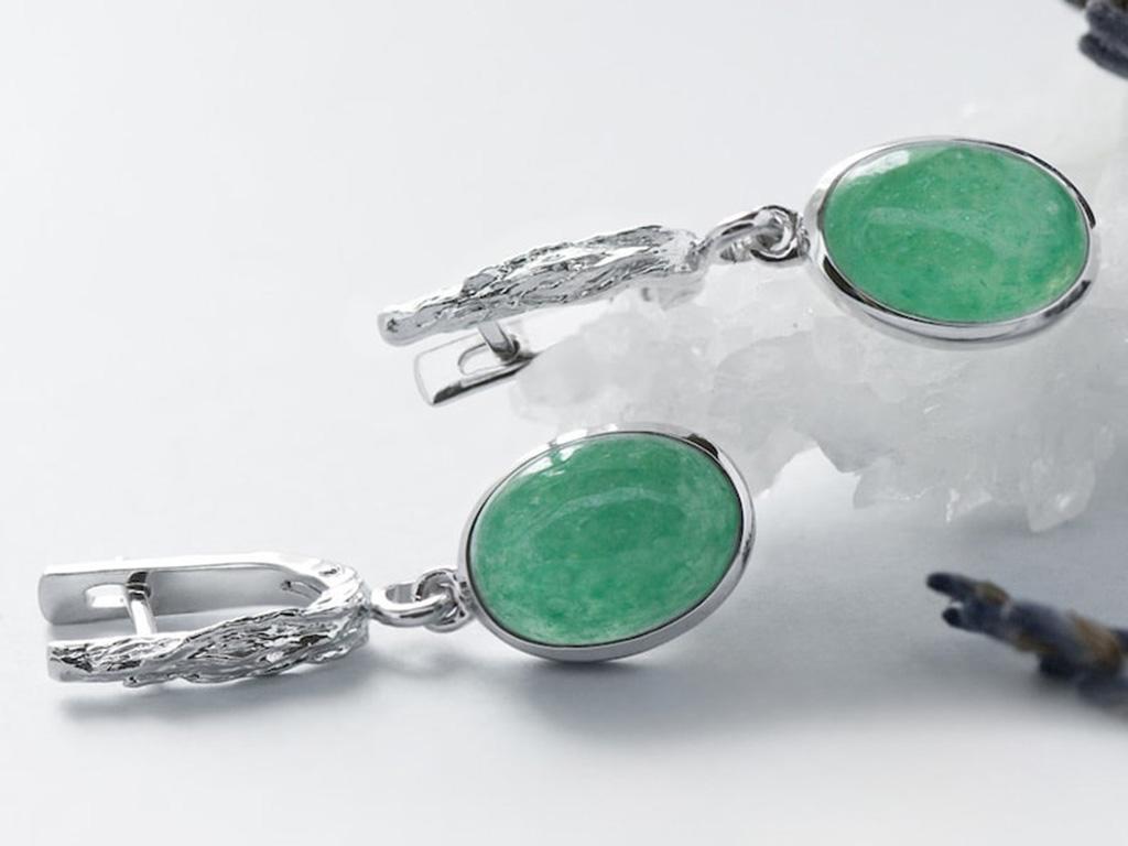 Orecchini d'argento in avventurina Vintage Cabochon Sea Green Flower Gemstone In condizioni Nuovo in vendita a Berlin, DE