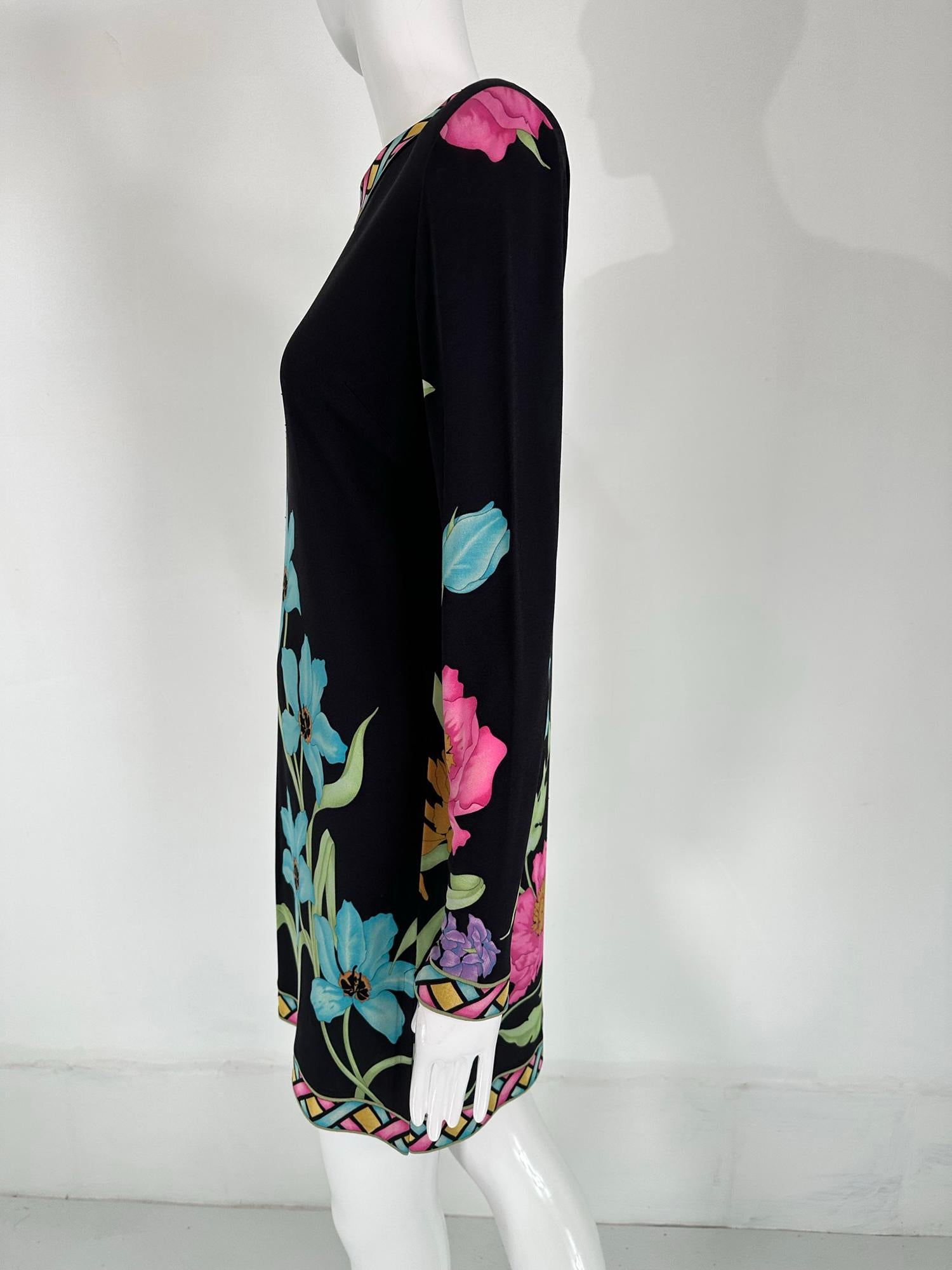 Averaro Bessi - Spectaculaire robe tunique à fleurs vibrantes en soie 12  en vente 7
