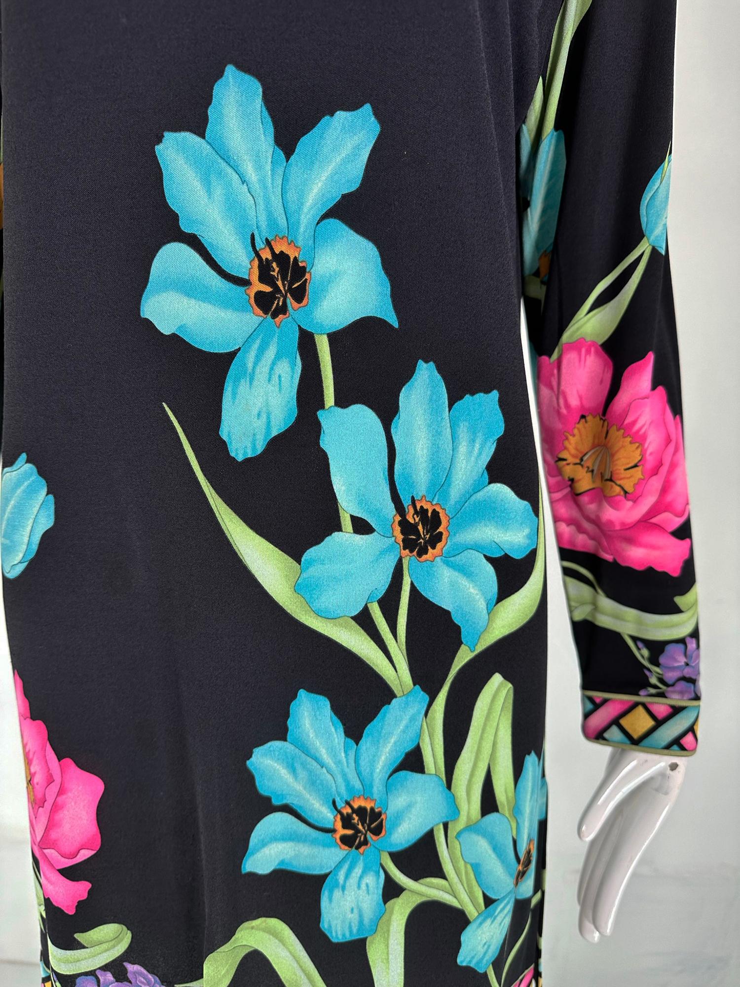 Averaro Bessi - Spectaculaire robe tunique à fleurs vibrantes en soie 12  en vente 9