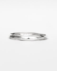 Schmales Armband „Aves Fratercula“ aus 925er Sterlingsilber von Elena Najdovska