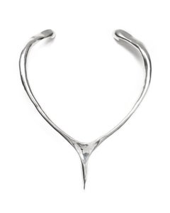 Collar «Aves Gallus» en plata de ley 925, de Elena Najdovska