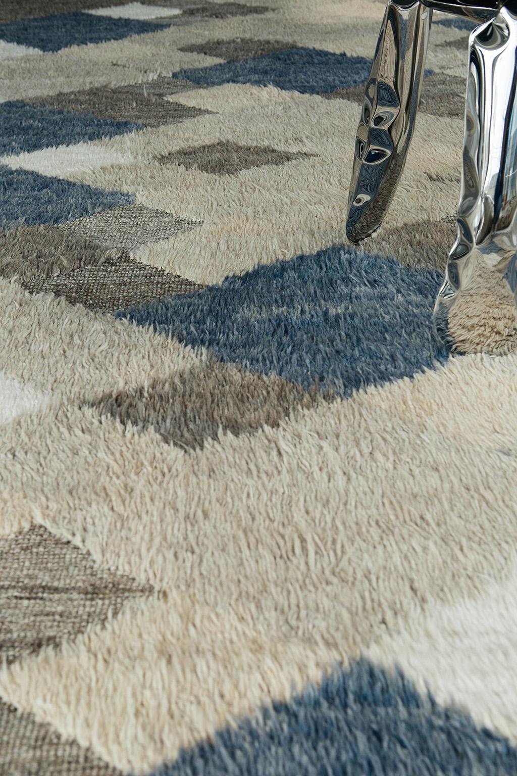 Contemporary Avesta, Kust Collection by Mehraban Rugs For Sale