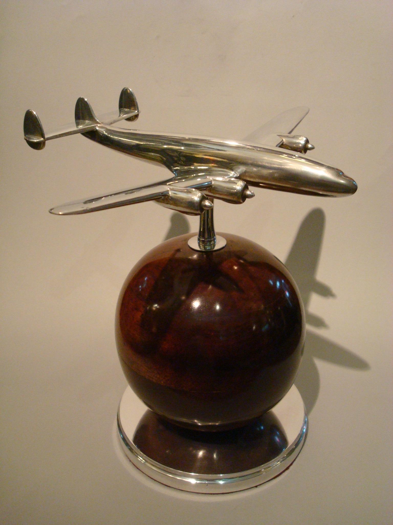 20th Century Aviation Lockheed Super Constellation Vintage Desk Airplane Model, circa 1950s