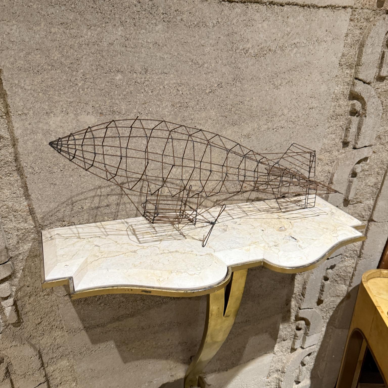 Aviation Metal Art Wire Blimp Airship Zeppelin Sculpture Bon état - En vente à Chula Vista, CA