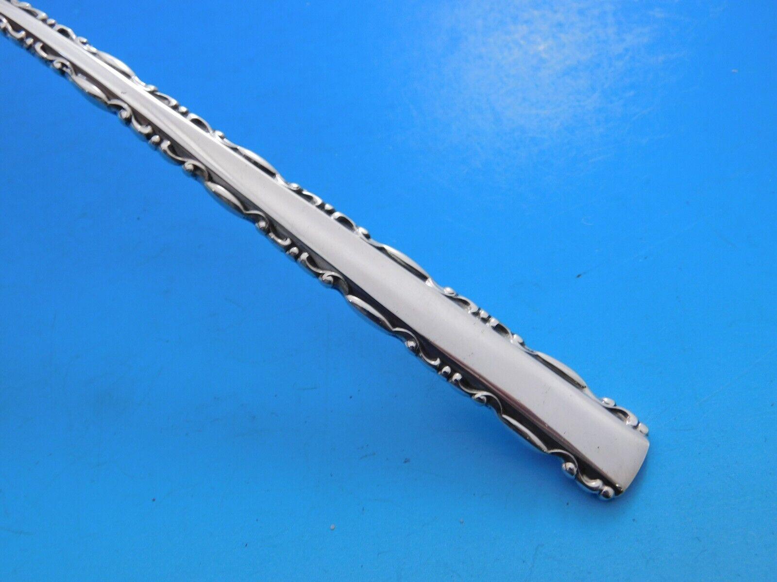 Avilla by Alvin Sterlingsilber-Bestecksatz - 48 Teile. Dieses Set enthält:

12 normale Messer, 9