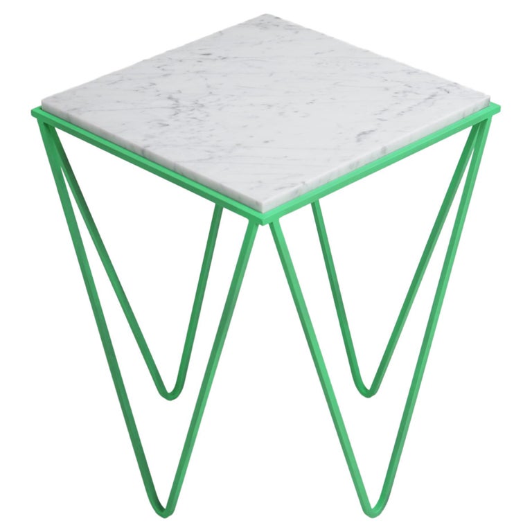 Avior - Green Fluo Side Table  For Sale