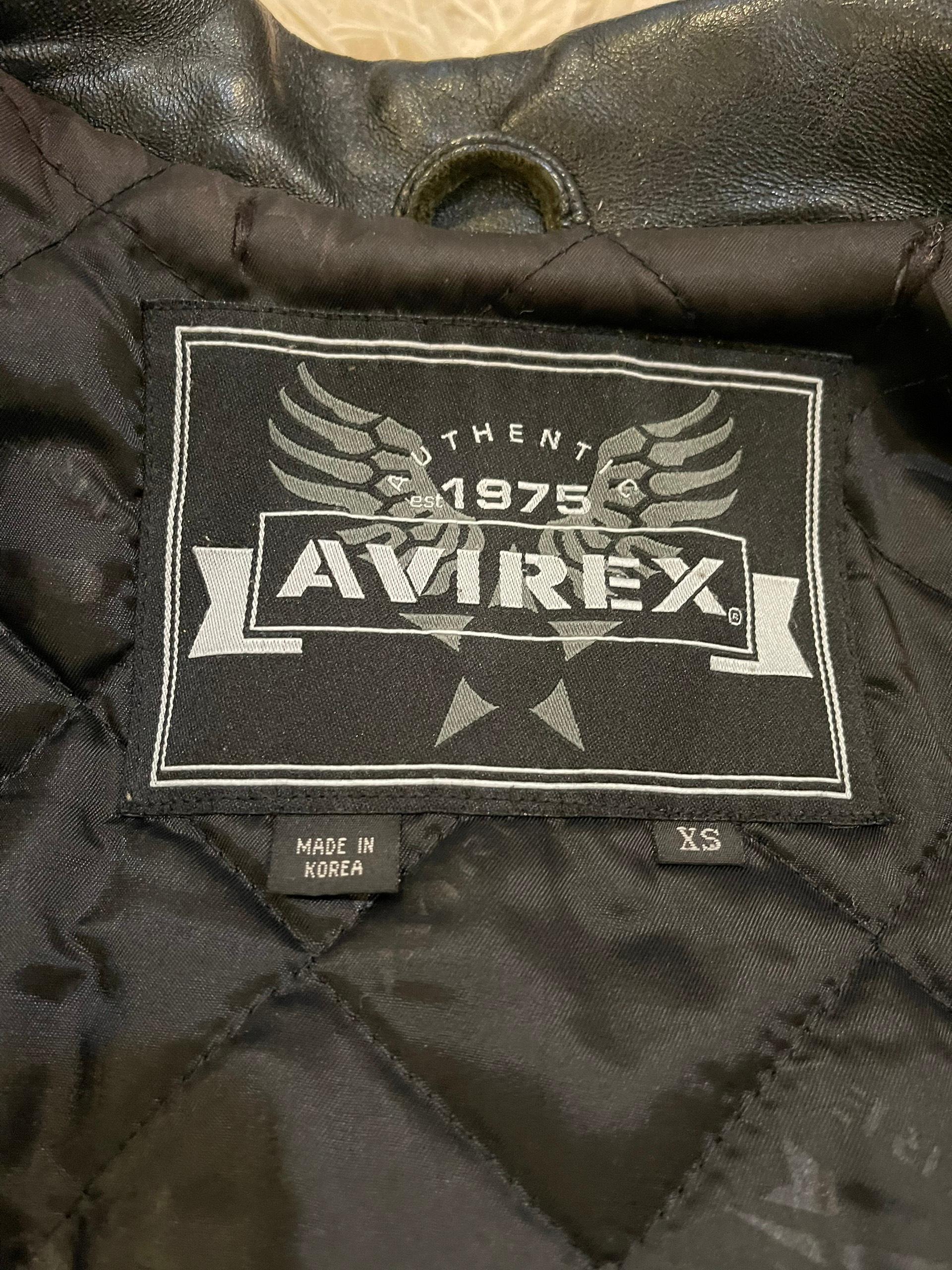 Avirex Limited Edition Hand Painted Dragon Leather Jacket, 3 of 300 For Sale 4