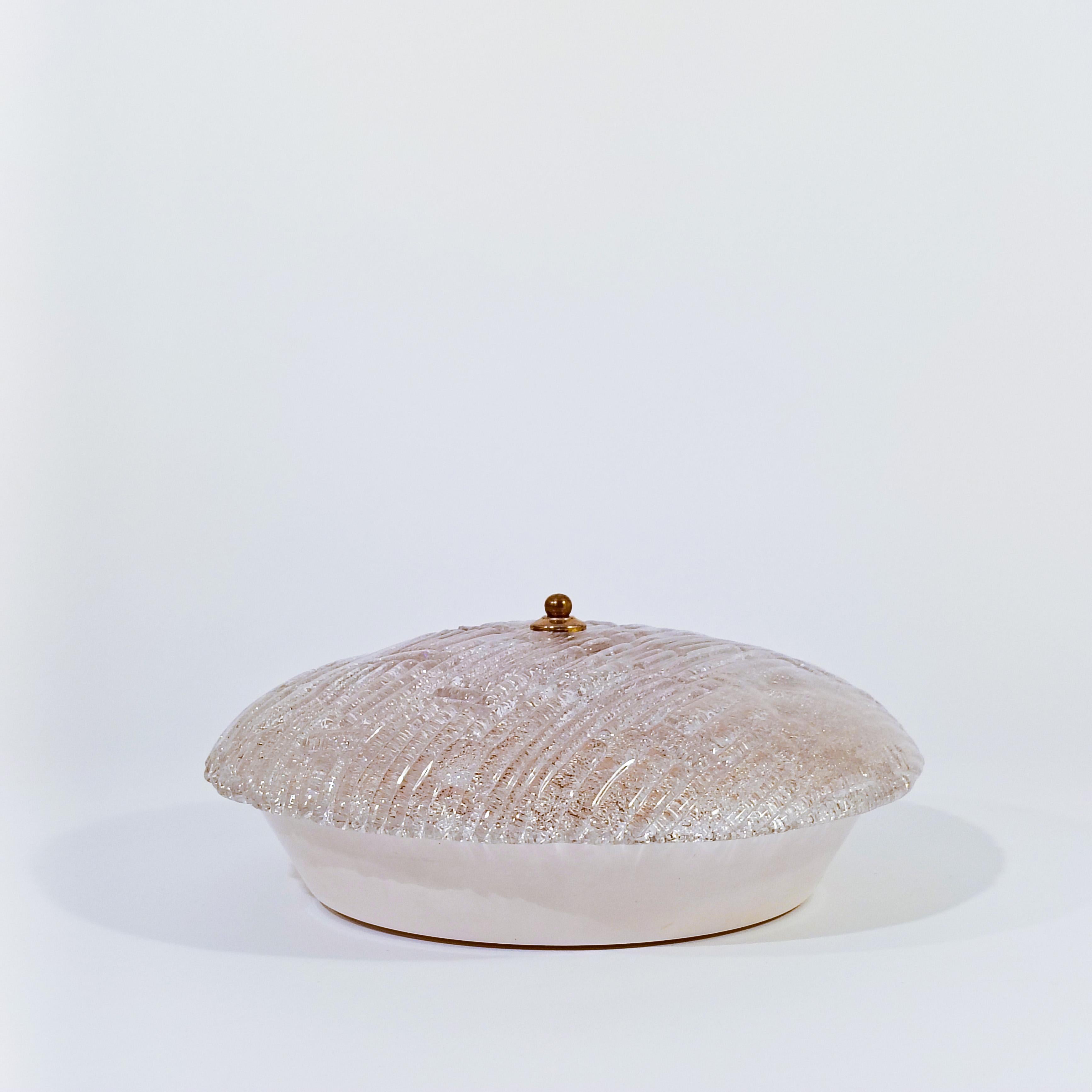 AVMazzega. Hollywood Regency style round flush mount, Italy, 1970s en vente 3