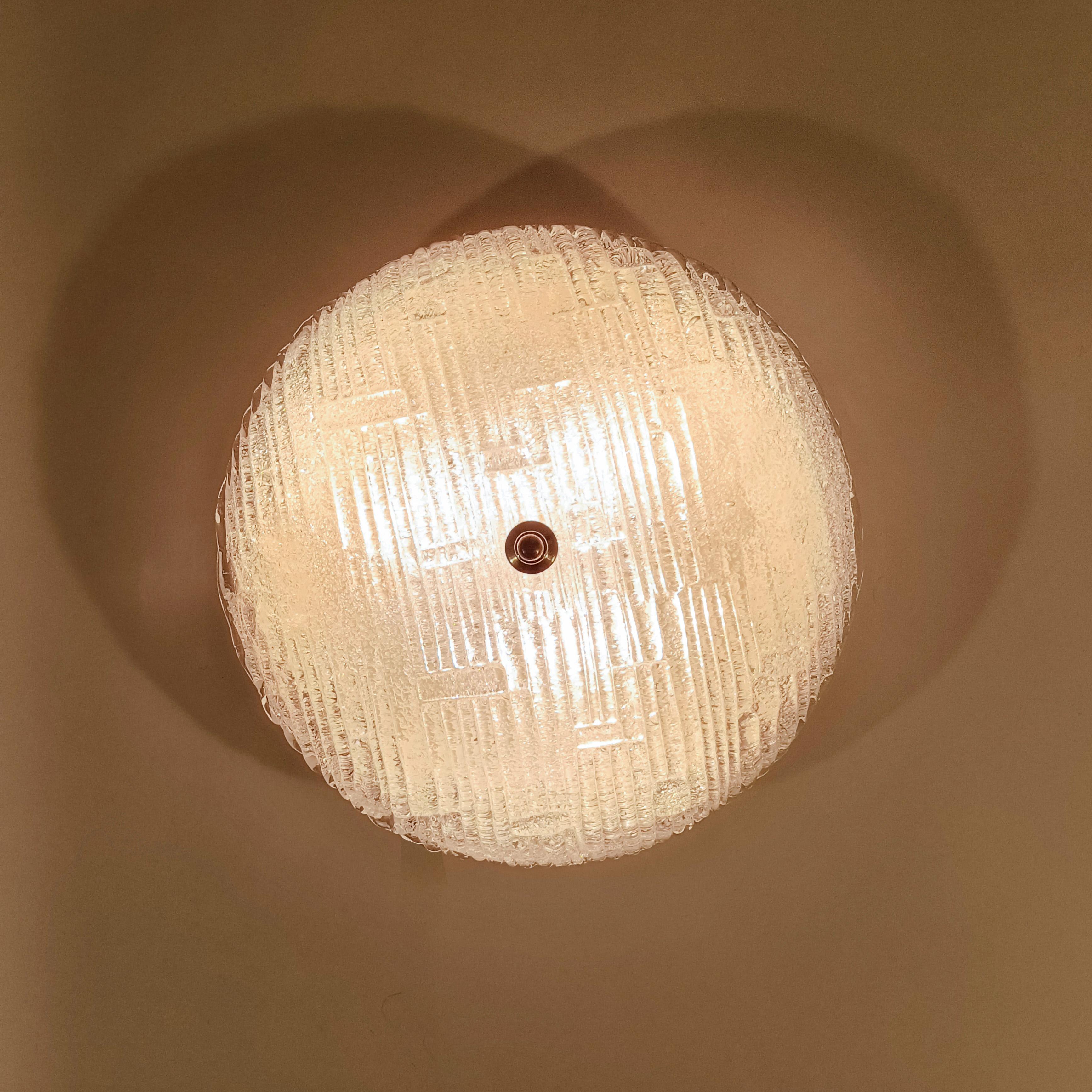 Fin du 20e siècle AVMazzega. Hollywood Regency style round flush mount, Italy, 1970s en vente