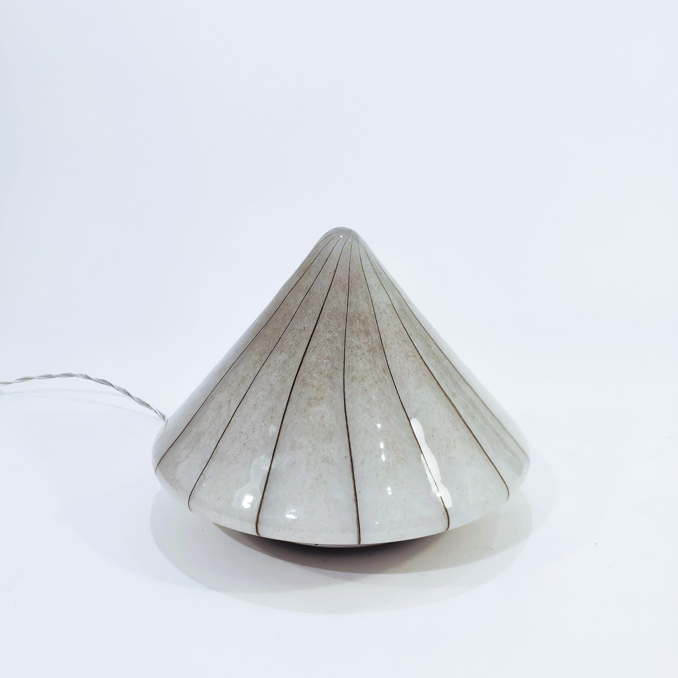 Brutalist and Space Age Murano glass table lamp by AV Mazzega, Italy, 1970s. Hand-blown Murano glass diffuser in grey, milky and brown tones, with a silver chrome metal base/structure. Mushroom shape. This table lamp also recalls the artistic glass