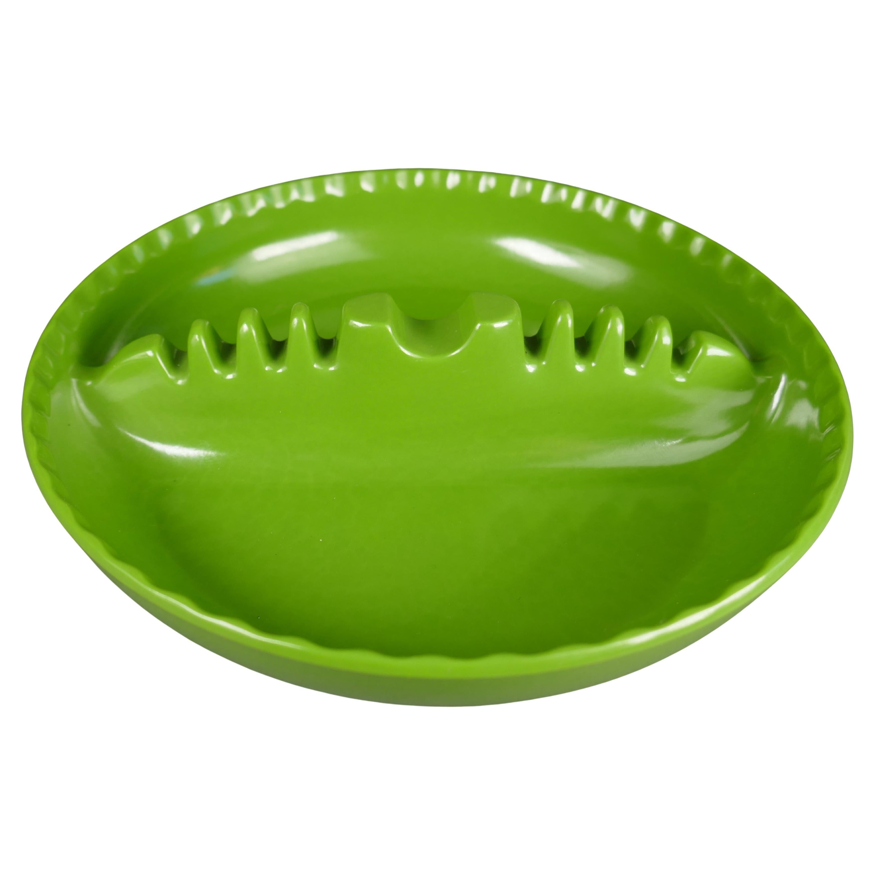 Cenicero de melamina verde aguacate años 60