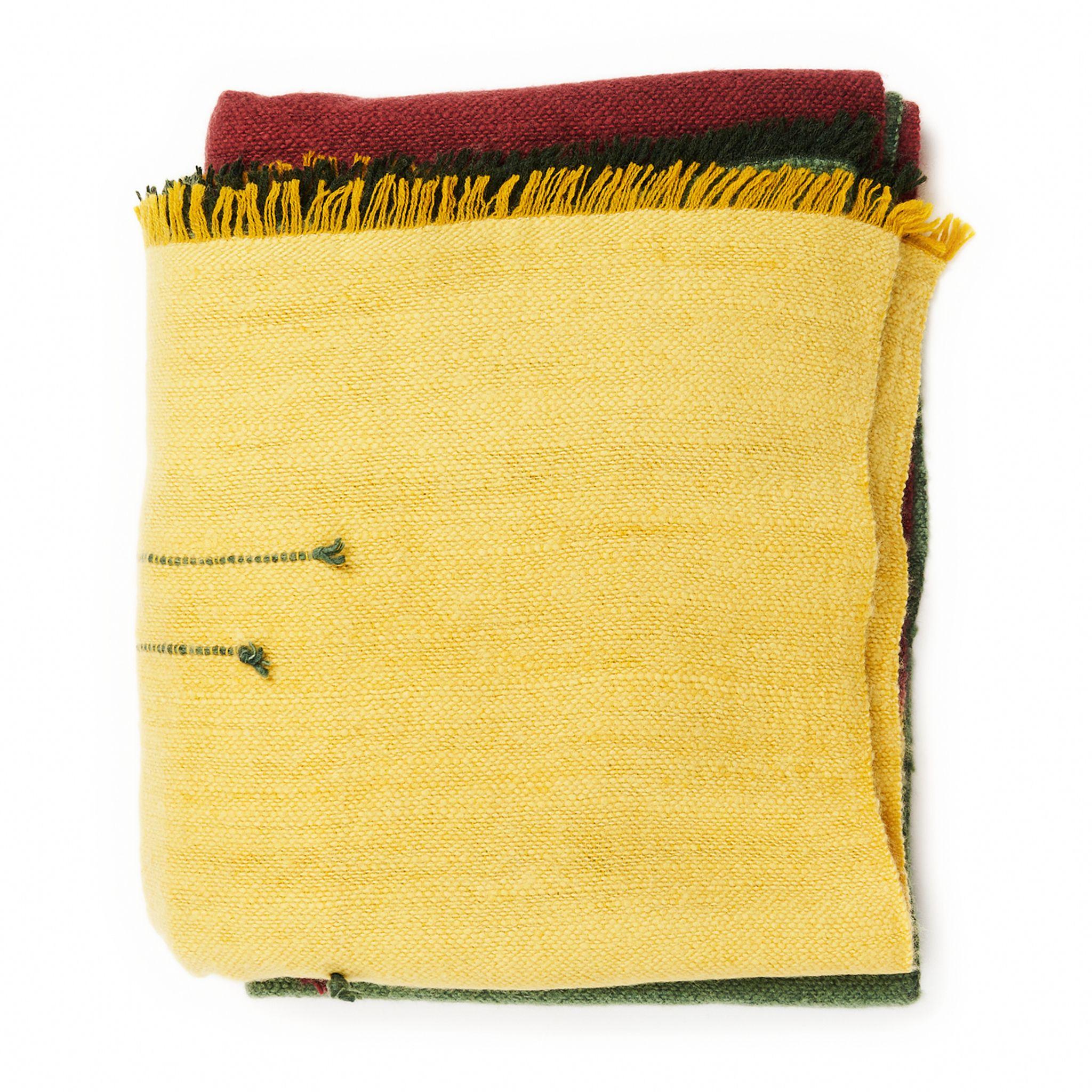 Greene & Greene Greene (vert avocat) Écharpe de couverture en peluche tissée à la main, texturée et artisanale en vente 5