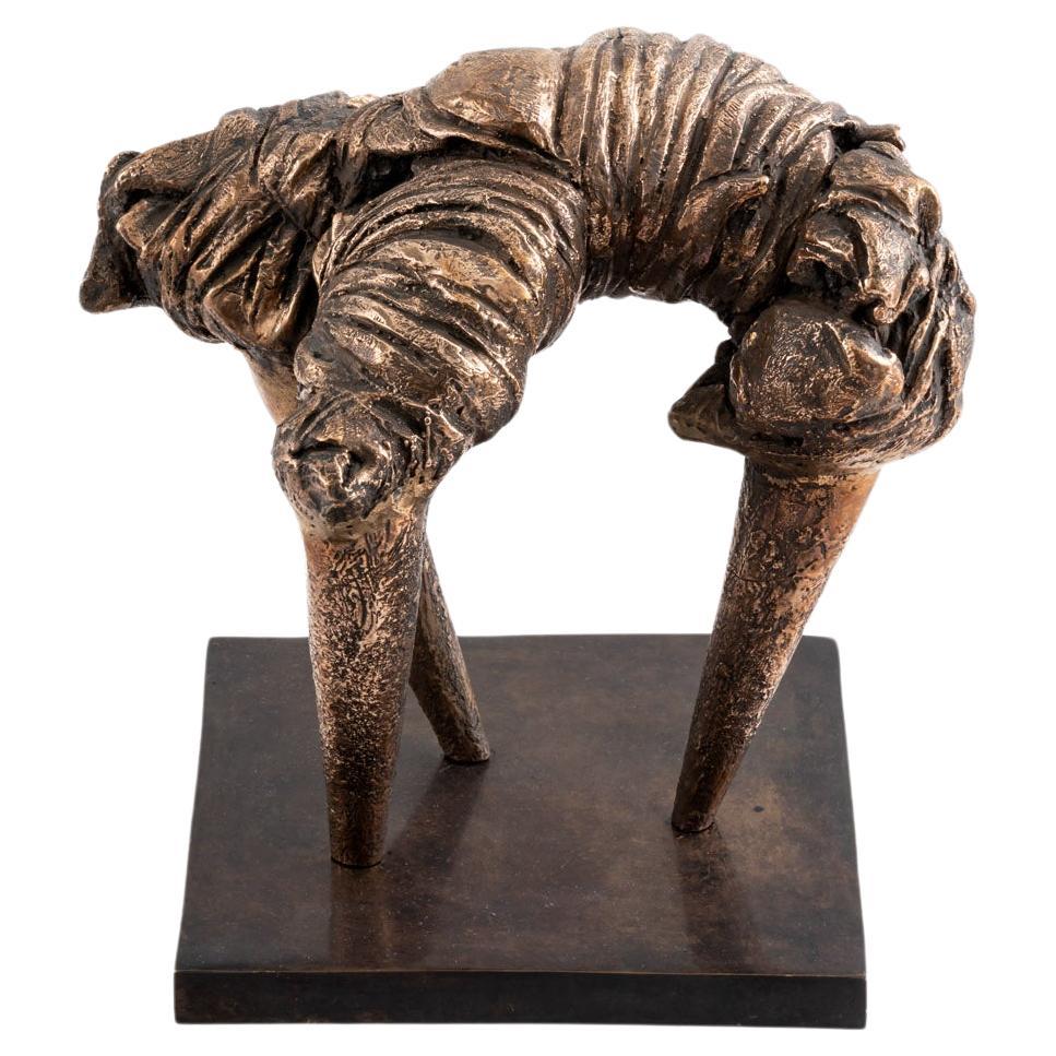Avoidance 02, sculpture contemporaine en bronze coulé, poli