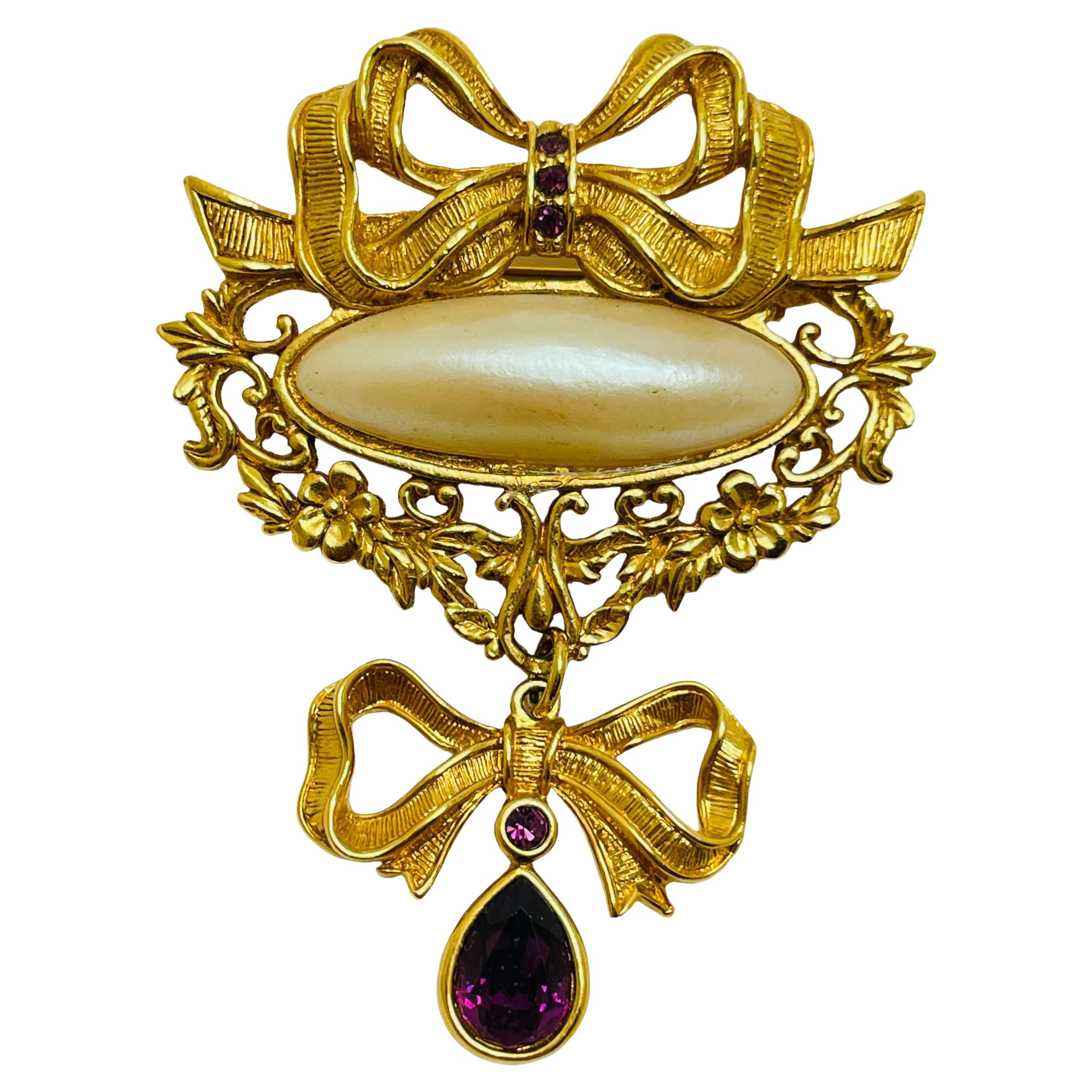 AVON signed gold bow amethyst crystal pearl dangle gold designer brooch For Sale