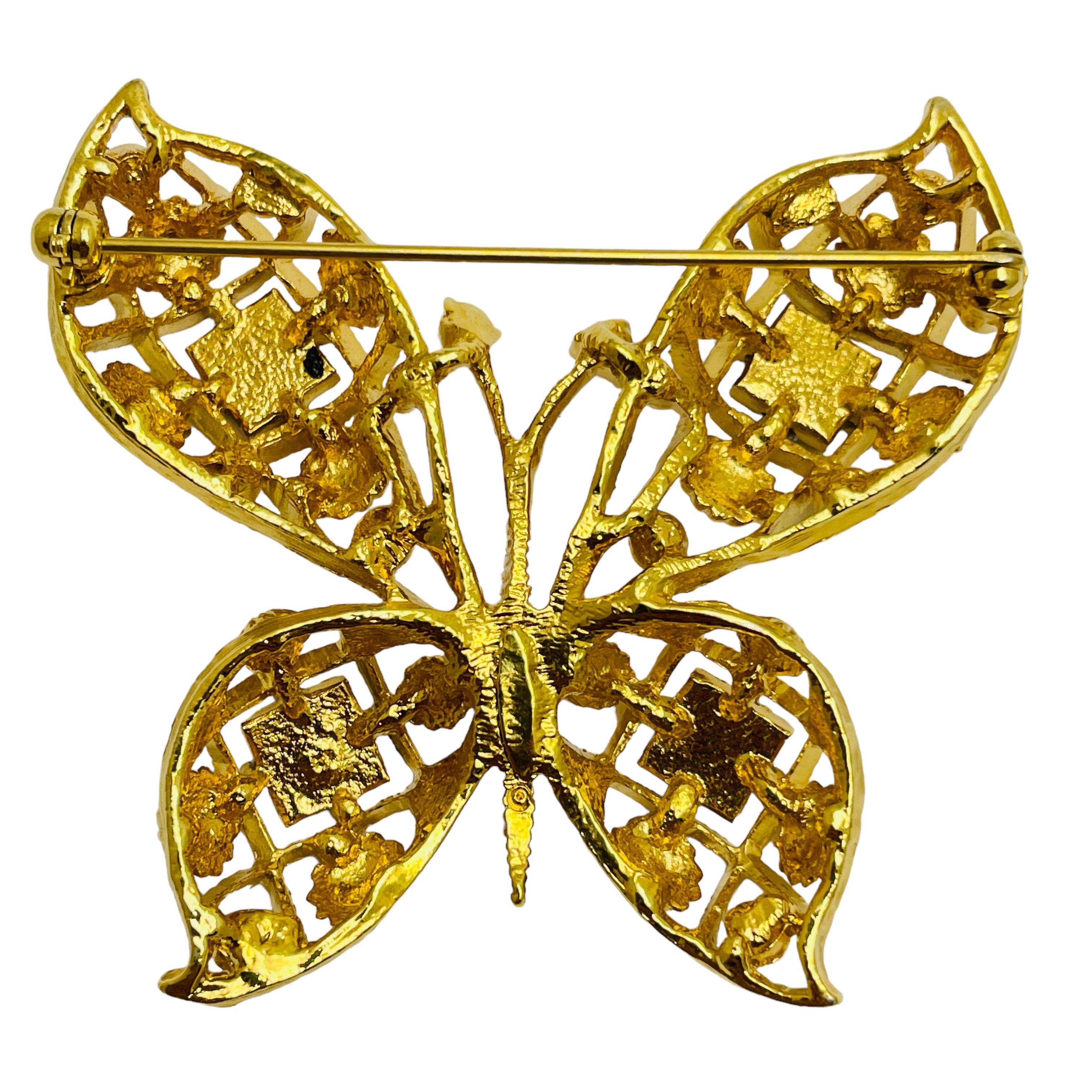 AVON signed gold enamel rhinestones butterfly designer brooch In Good Condition For Sale In Palos Hills, IL
