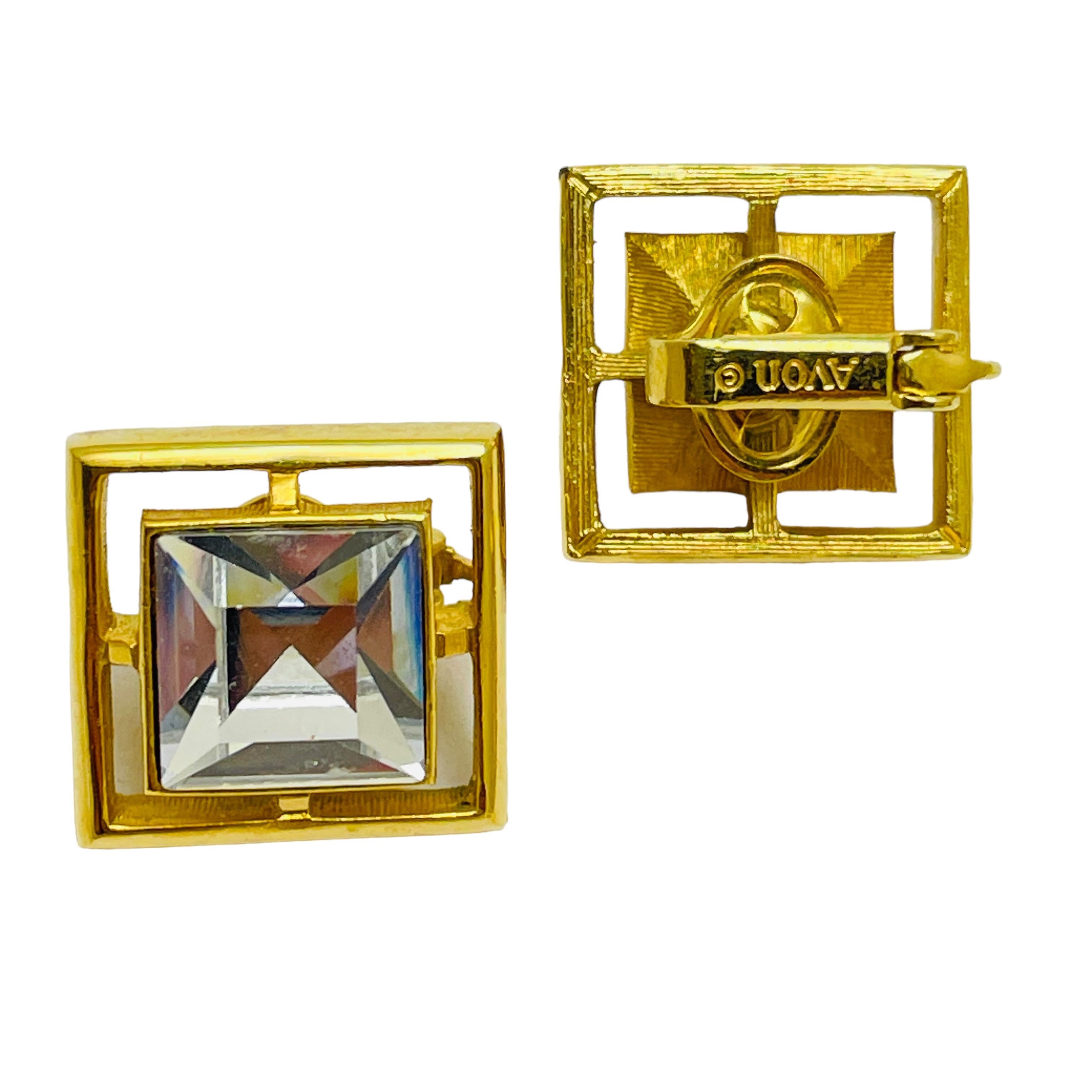 AVON signed gold glass designer clip on earrings In Good Condition For Sale In Palos Hills, IL