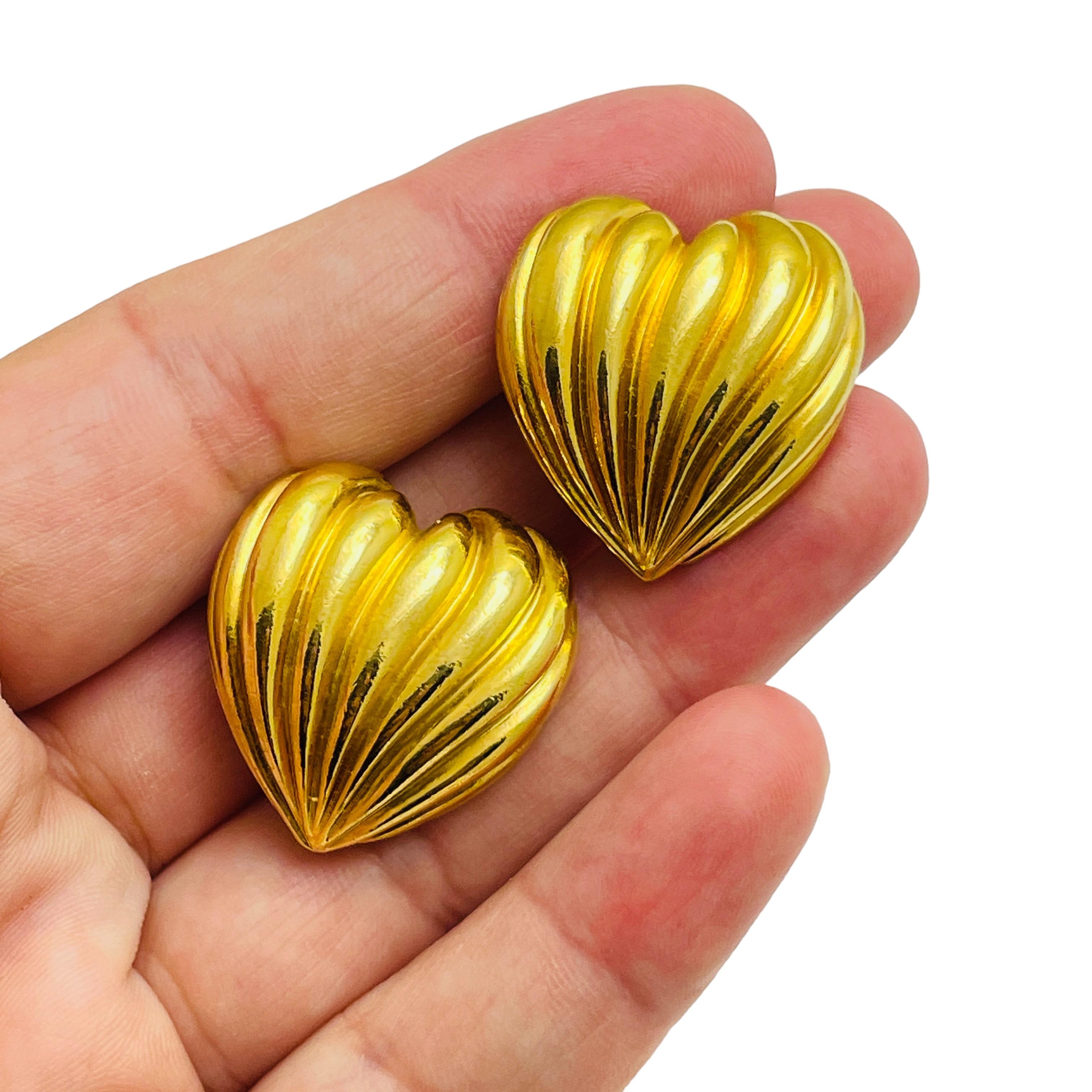 Women's AVON signed gold heart designer clip on earrings For Sale